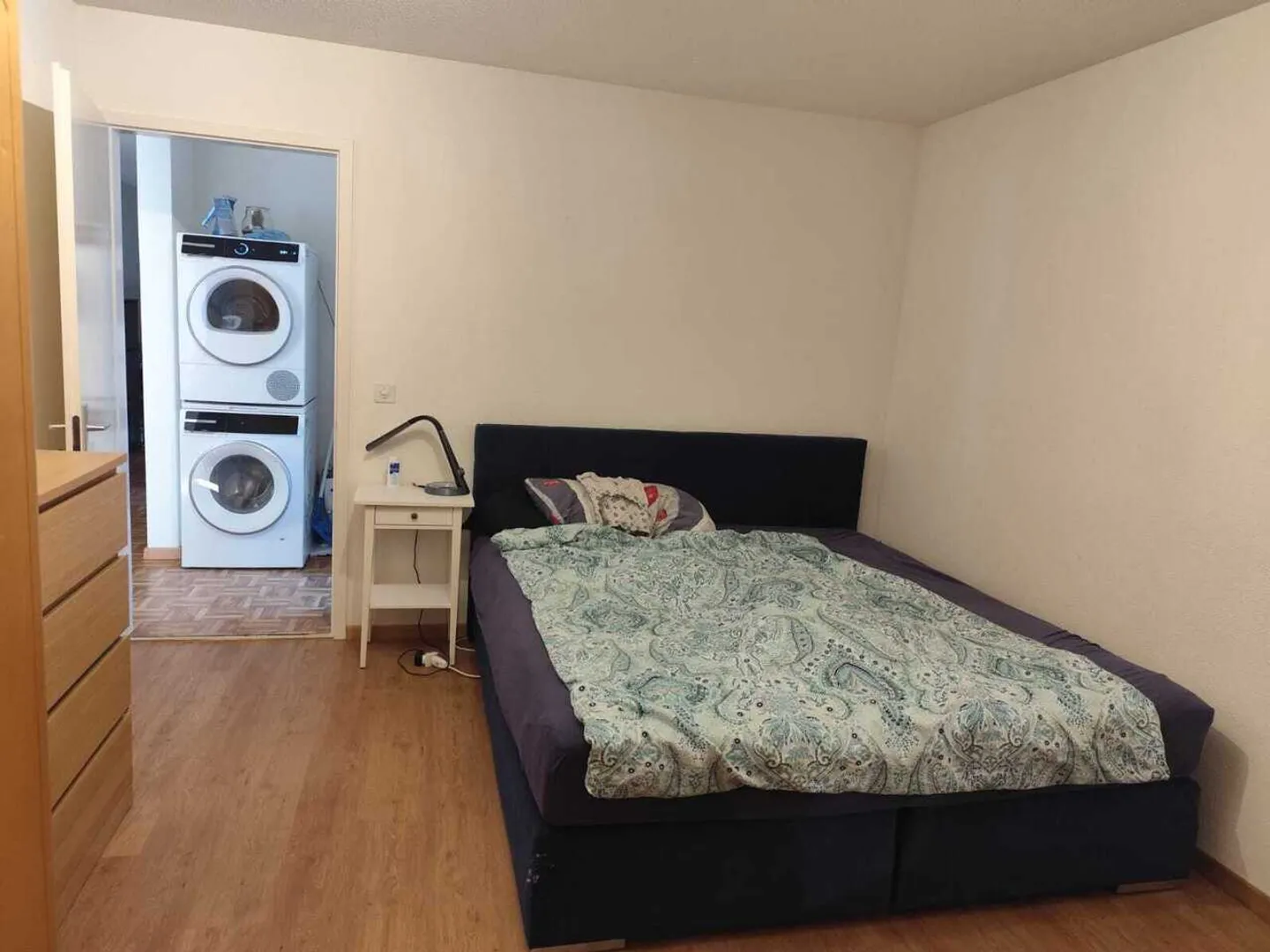 Sonnige 4-Zimmerwohnung mit Garten, renoviert - Foto 1 von 12