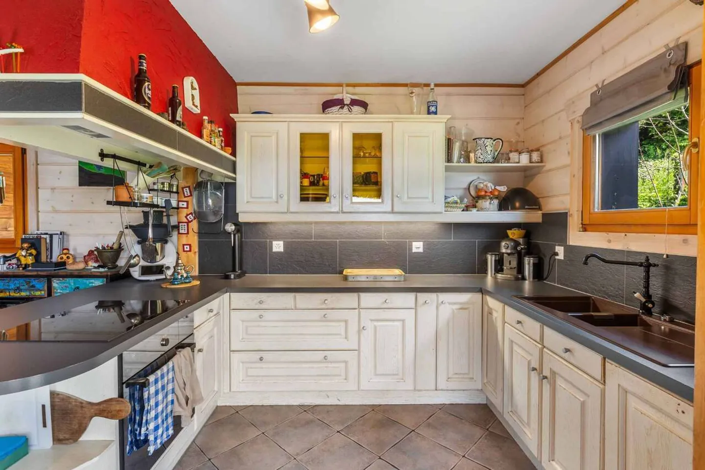Charming chalet for sale in Châtel-Saint-Denis - Photo 10 of 10