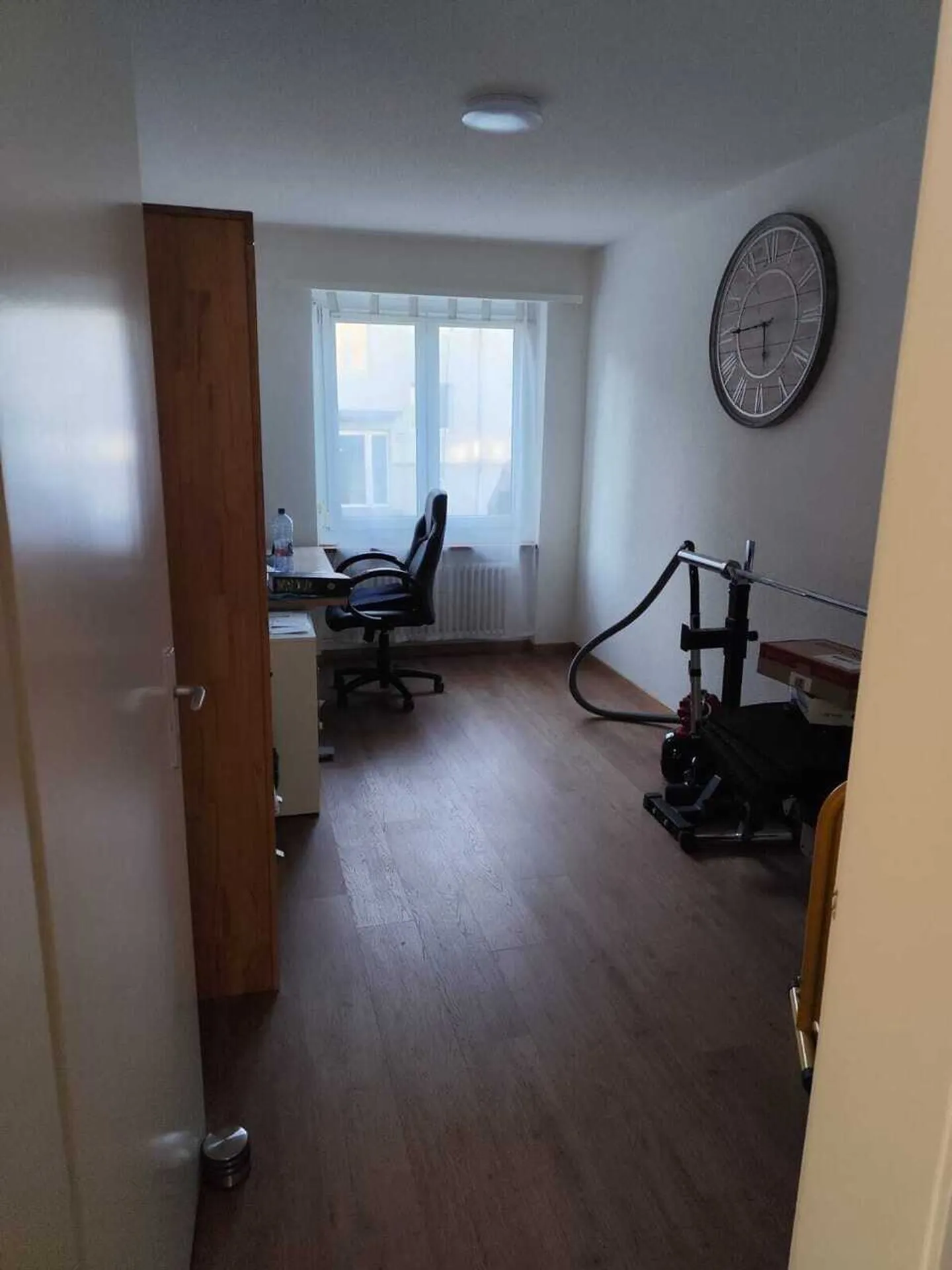 Sonnige 4-Zimmerwohnung mit Garten, renoviert - Foto 6 von 12