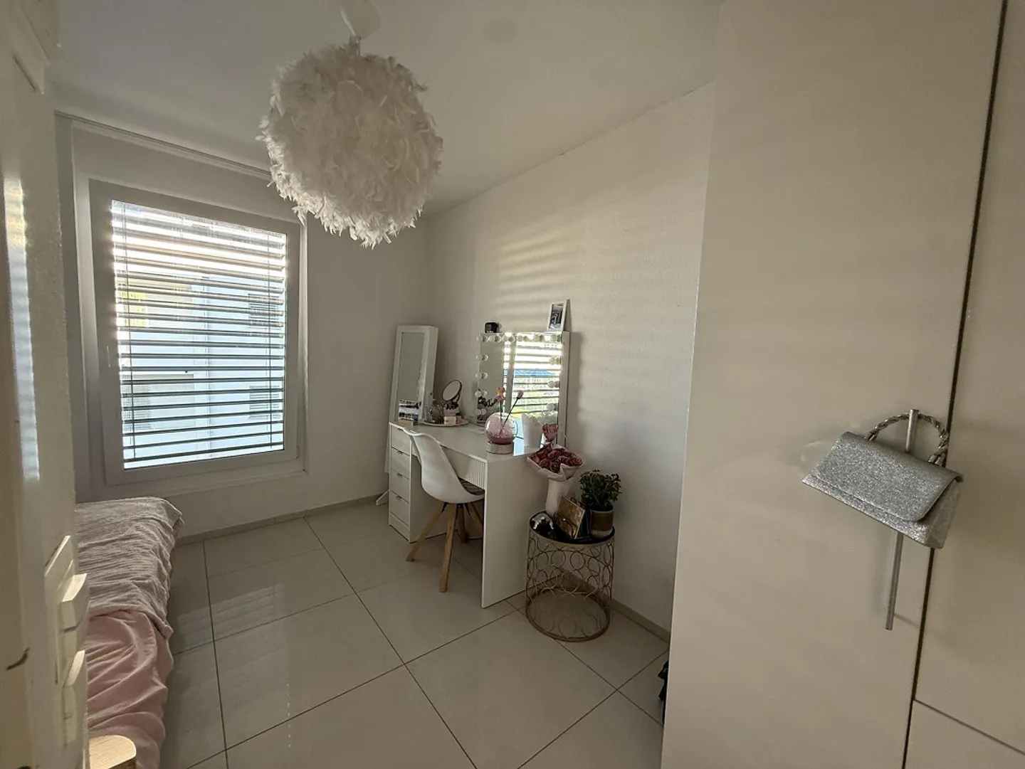 Appartamento esclusivo di 4,5 stanze con terrazza nel cuore di Oftringen - Foto 8 di 13