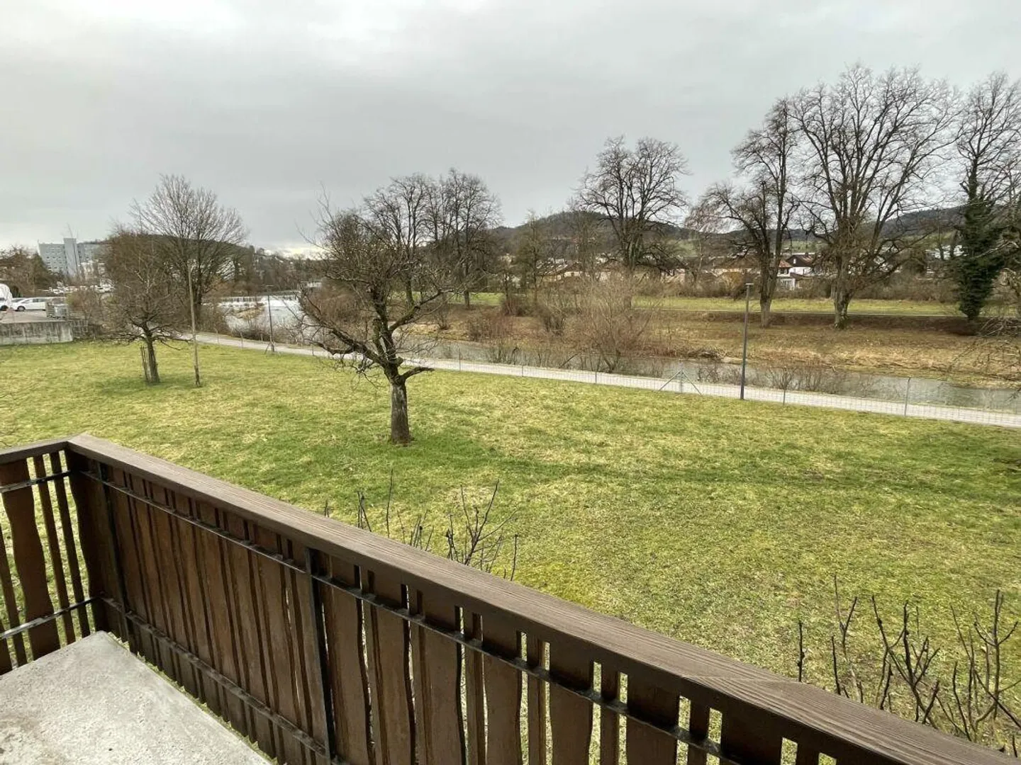 Appartamento 4.5 stanze in elegante casa unifamiliare a Winterthur-Wülflingen - Foto 10 di 14