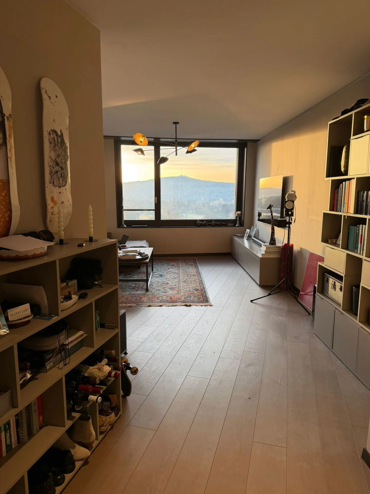 Moderne 3.5-Zimmerwohnung im 19. Stock des Limmattowers - Aufwachen mit Blick über das Limmattal - Foto 3 von 7