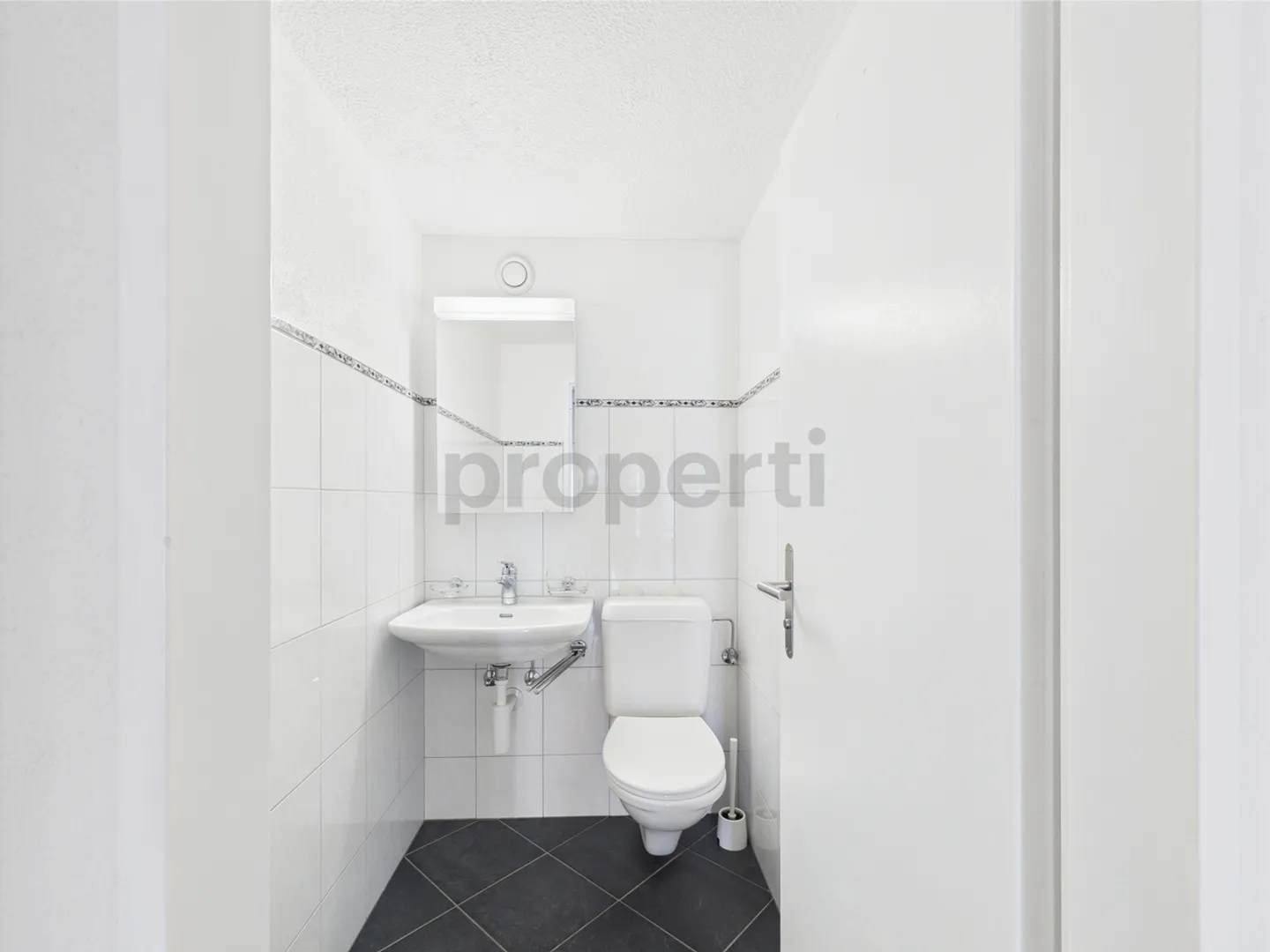 Grosszügige 6.5-Zimmer-Attikawohnung mit Panorama-Terrasse in St. Gallen - Foto 8 von 12