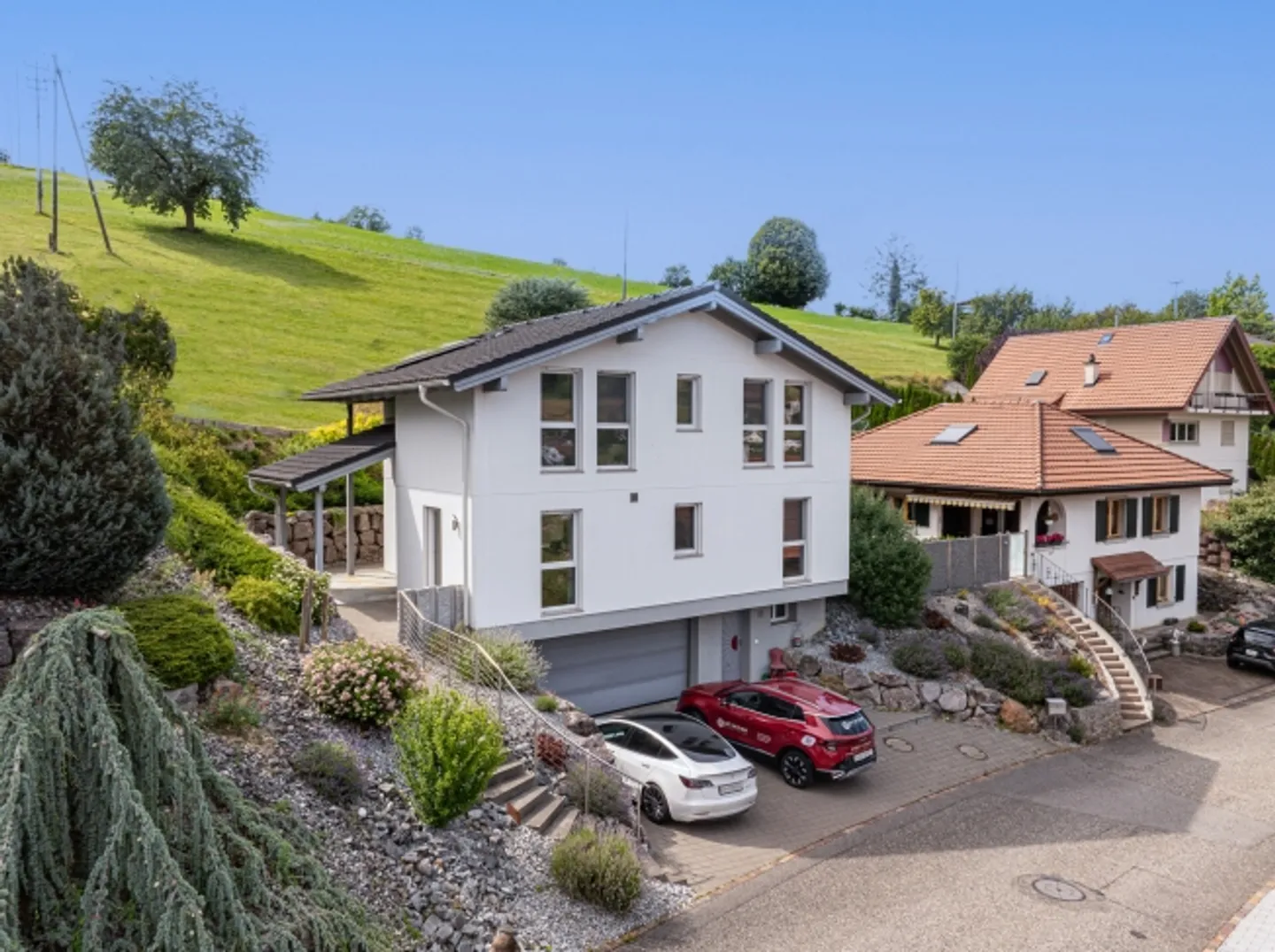 Modernes Einfamilienhaus an sonniger, ruhiger Lage mit Weitblick - Foto 1 von 15