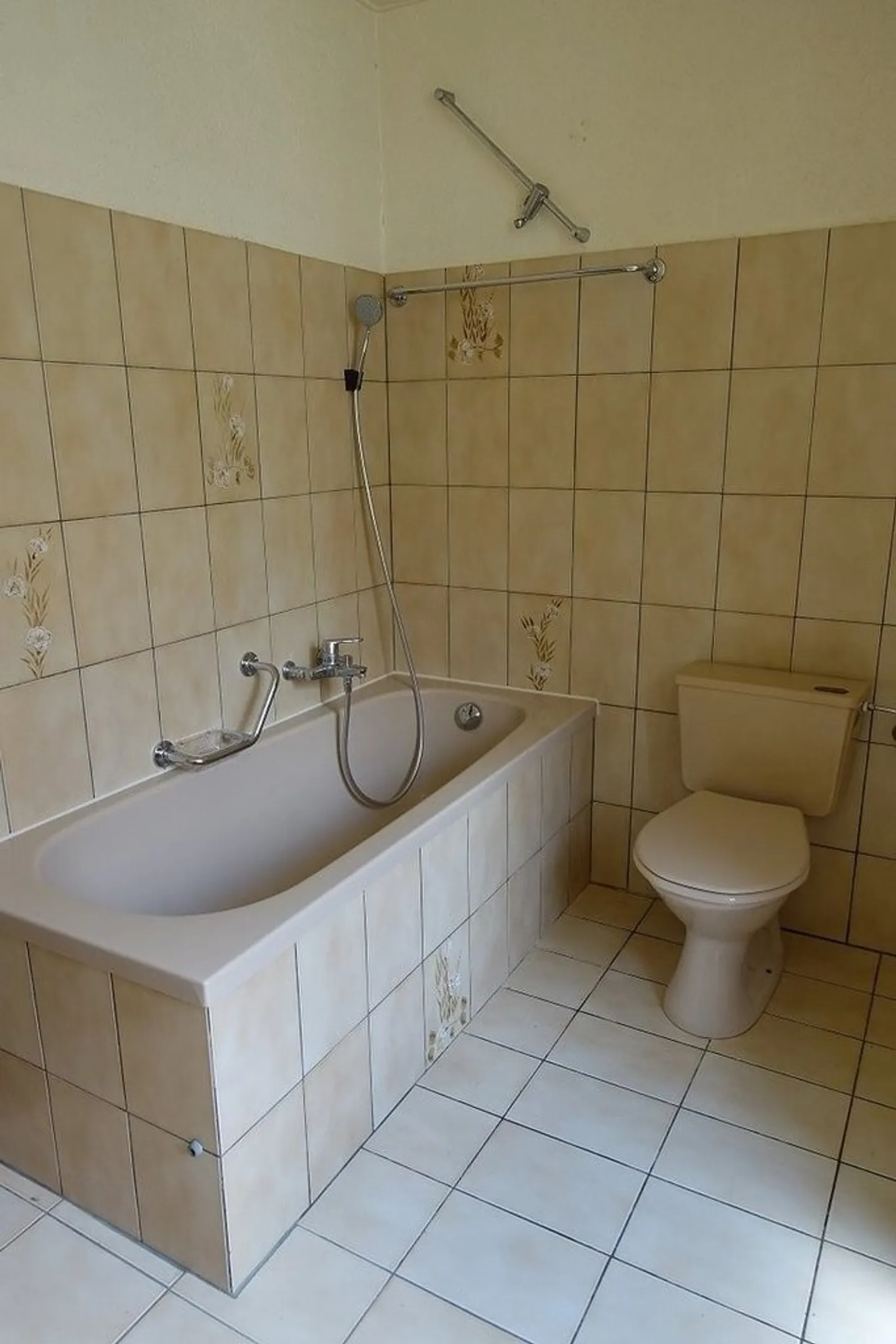 Appartamento 5.5 stanze - Foto 5 di 5