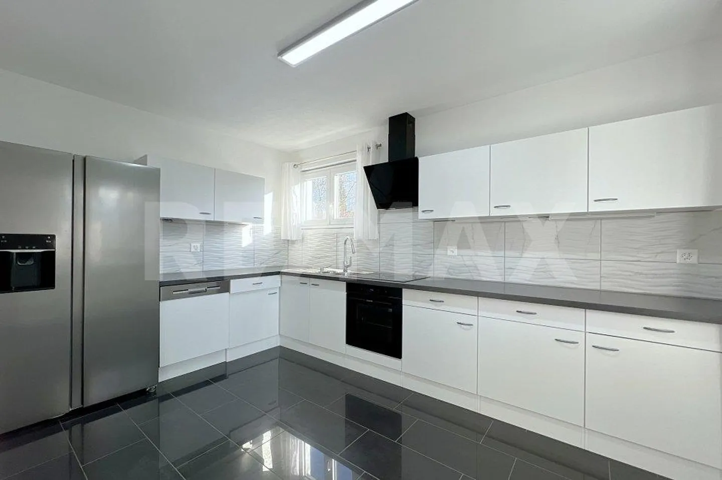 Charmantes Familienhaus am Bach - Foto 7 von 13