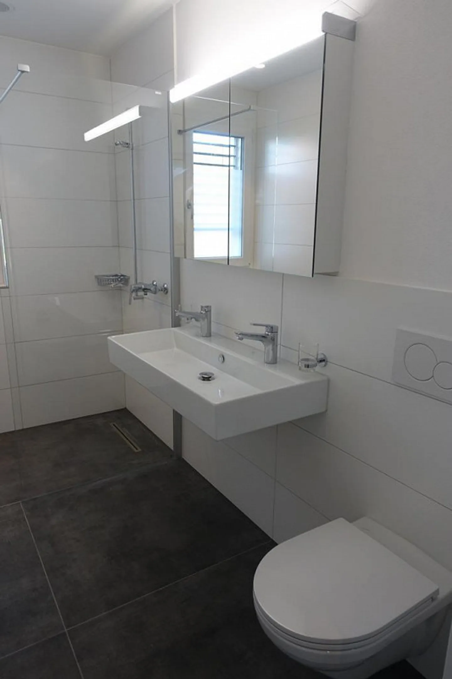 Moderne 3.5-Zimmerwohnung - Foto 7 von 8