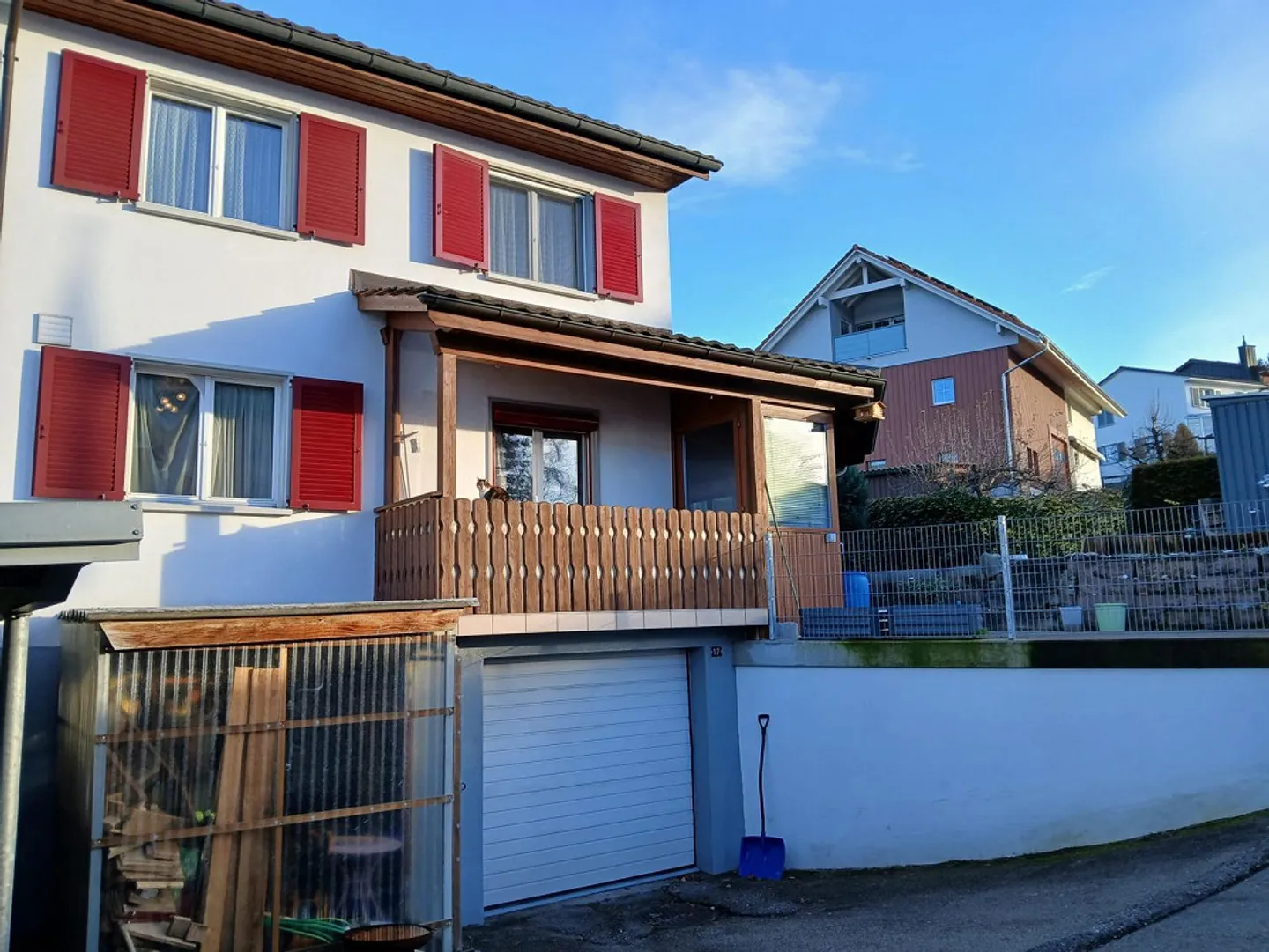 Charming House Section in Green Surroundings - Photo 2 of 7