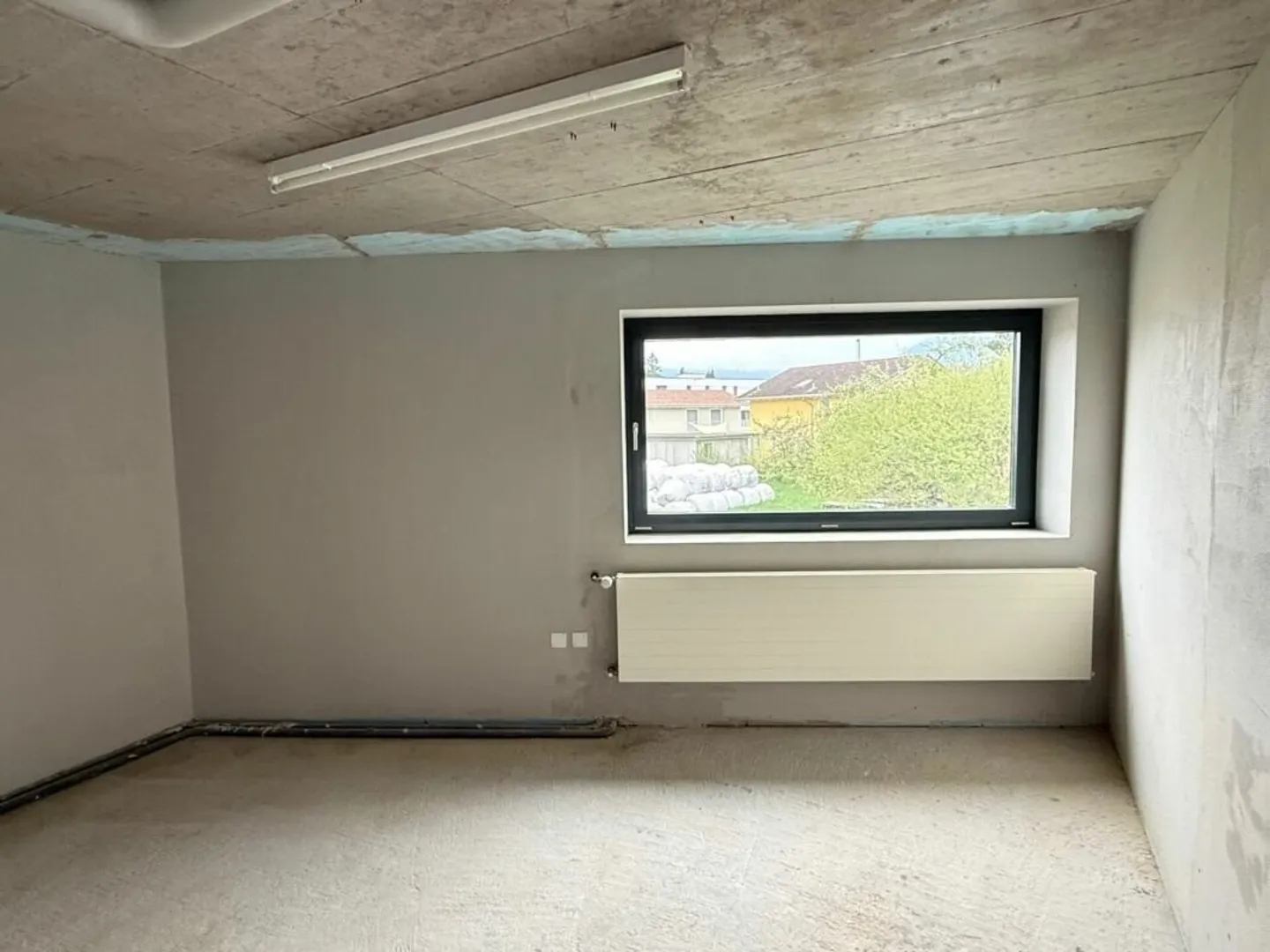 Commercial Property/Workshop/Storage in the Center of Windau - Photo 3 of 9