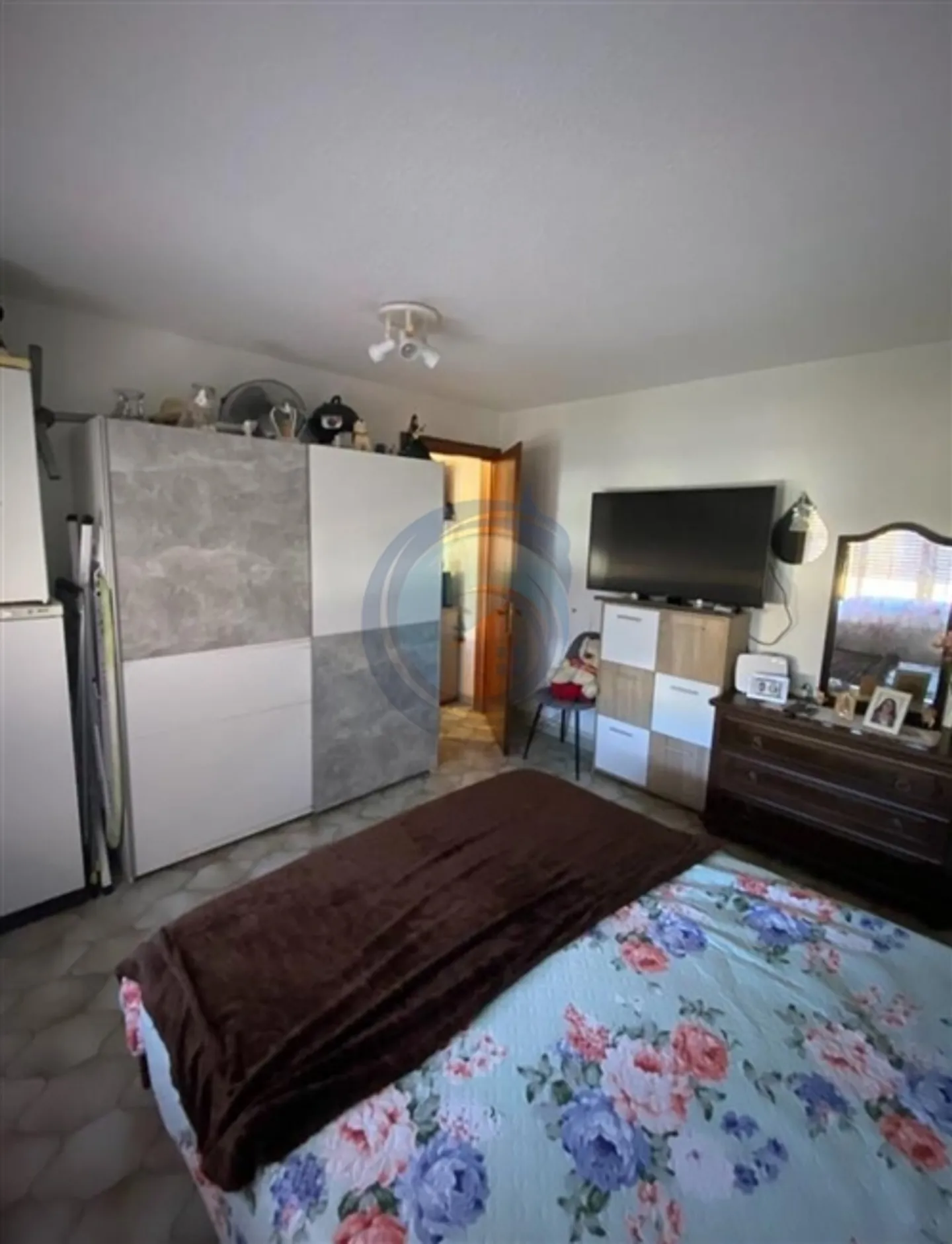 BEAUTIFUL 1.5 ROOM APARTMENT - RENTED - CLOSE TO ALL AMENITIES - Photo 3 of 8