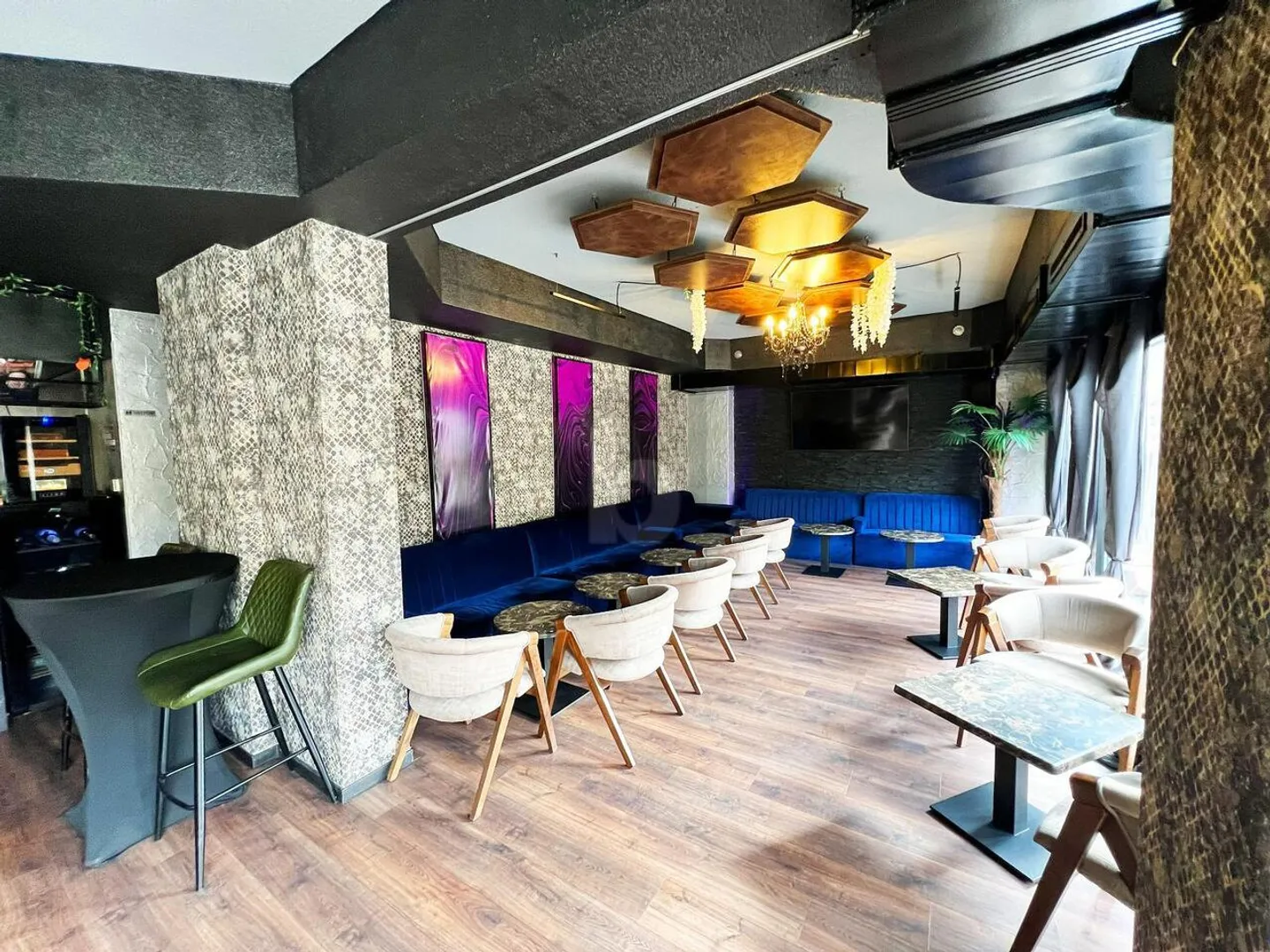 FOR BAR AND CATERING ENTHUSIASTS - Photo 4 of 6