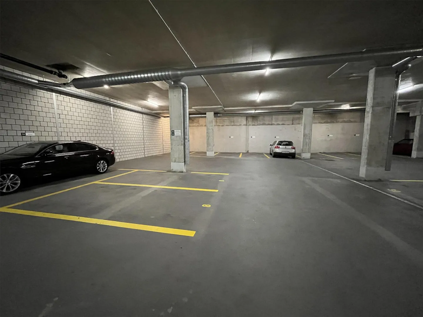 Espace de vente attrayant, directement sur l'autoroute à Dierikon LU - Photo 11 sur 13