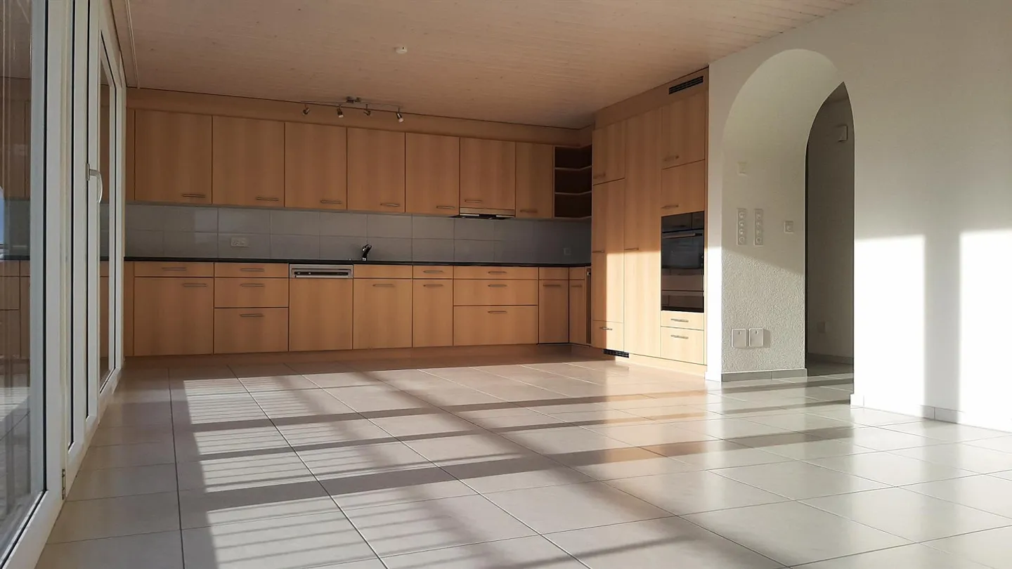 Appartement de 3,5 pièces à la ferme - Photo 3 sur 15