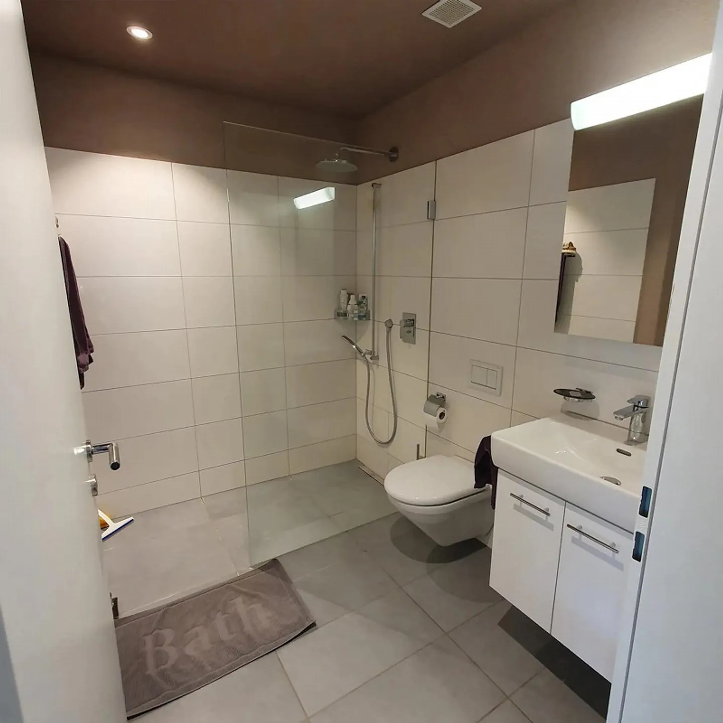 Moderno appartamento di 4.5 locali con terrazza - Foto 5 di 7