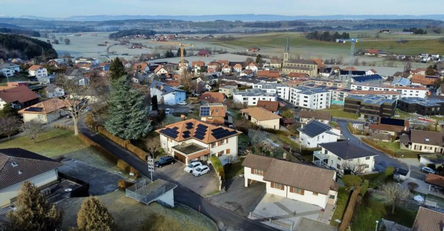 Immeuble de rendement durable - Photo 1 sur 11