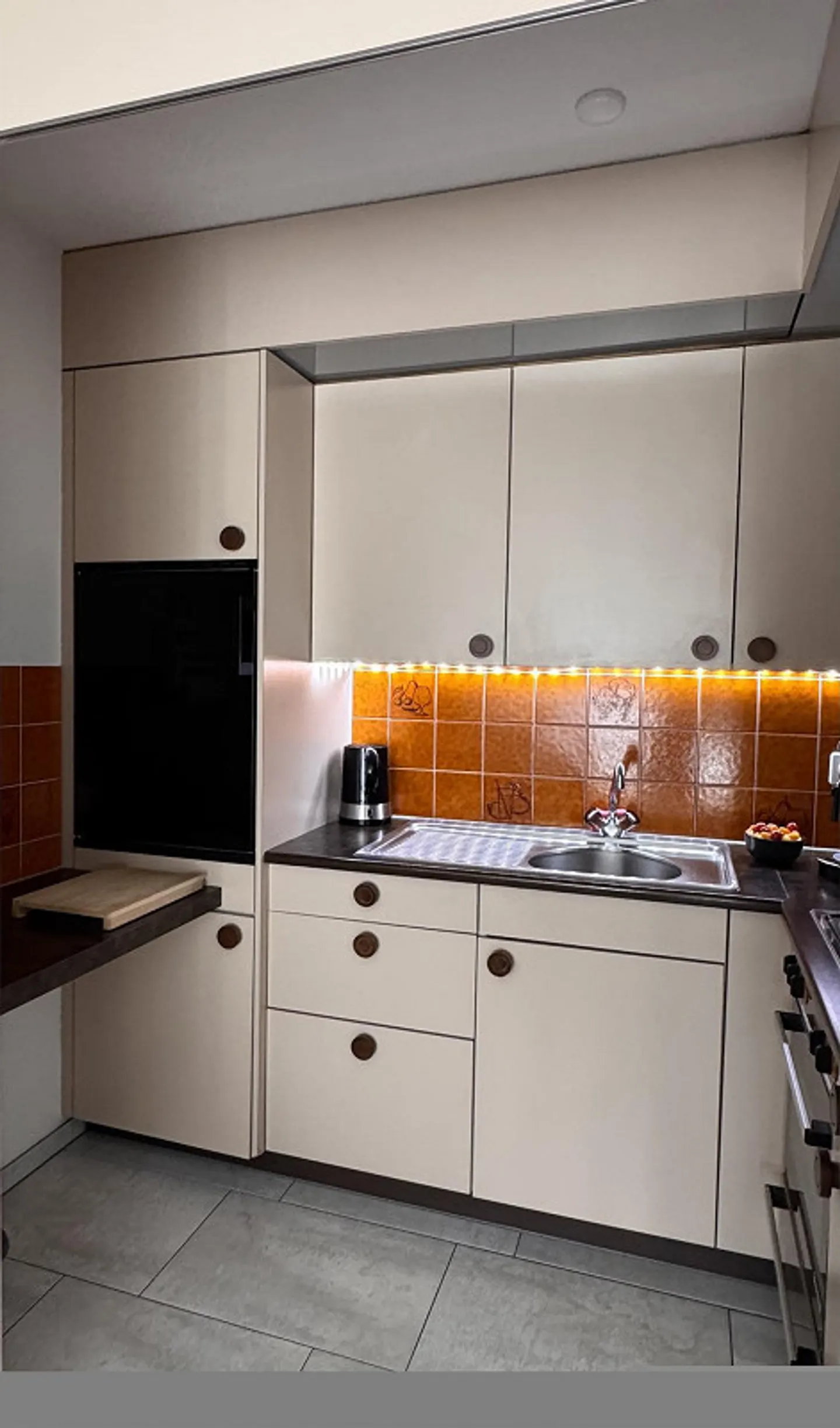 gemütliche 2-Zimmerwohnung im beliebten Westquartier in Thun - Photo 4 sur 9