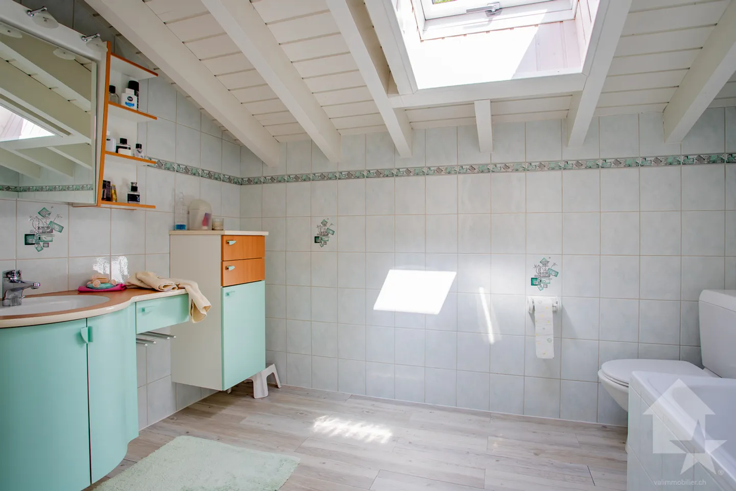 Grande casa di 7,5 stanze con carrozzeria al piano terra: offerta rara! - Foto 27 di 40