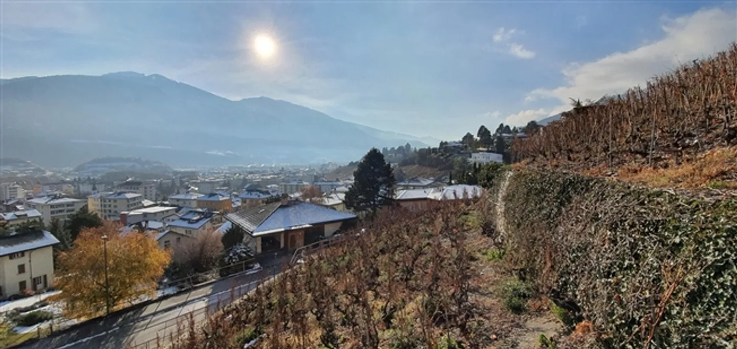 MAGNIFICENT OFF-PLAN VILLA CORNICHE DU SOLEIL - SIERRE - Photo 8 of 9