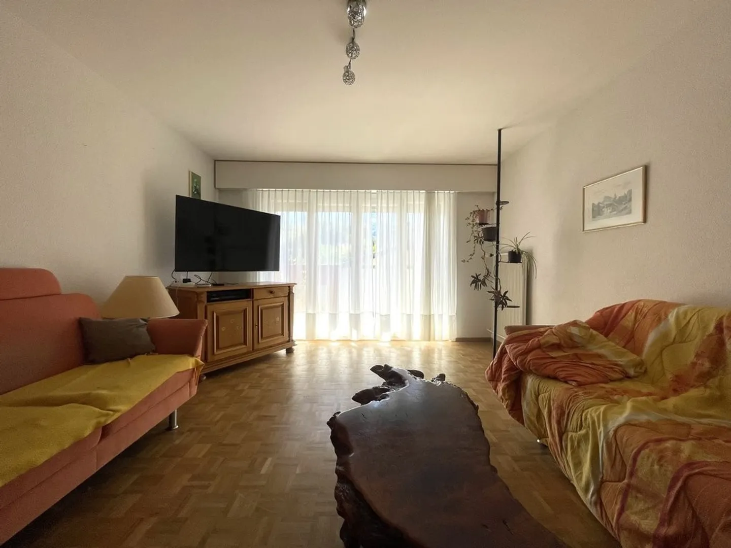 Appartamento con 4,5 stanze per CHF 1'550.00 / mese (spese incluse) - Foto 5 di 11