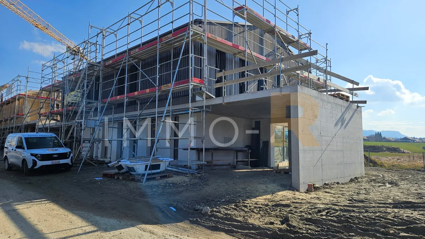 New twin villas 5.5 rooms with garden - Photo 1 of 7