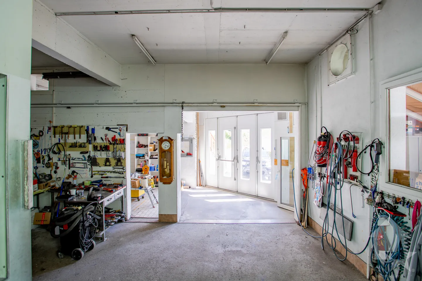 Grande casa di 7,5 stanze con carrozzeria al piano terra: offerta rara! - Foto 36 di 40