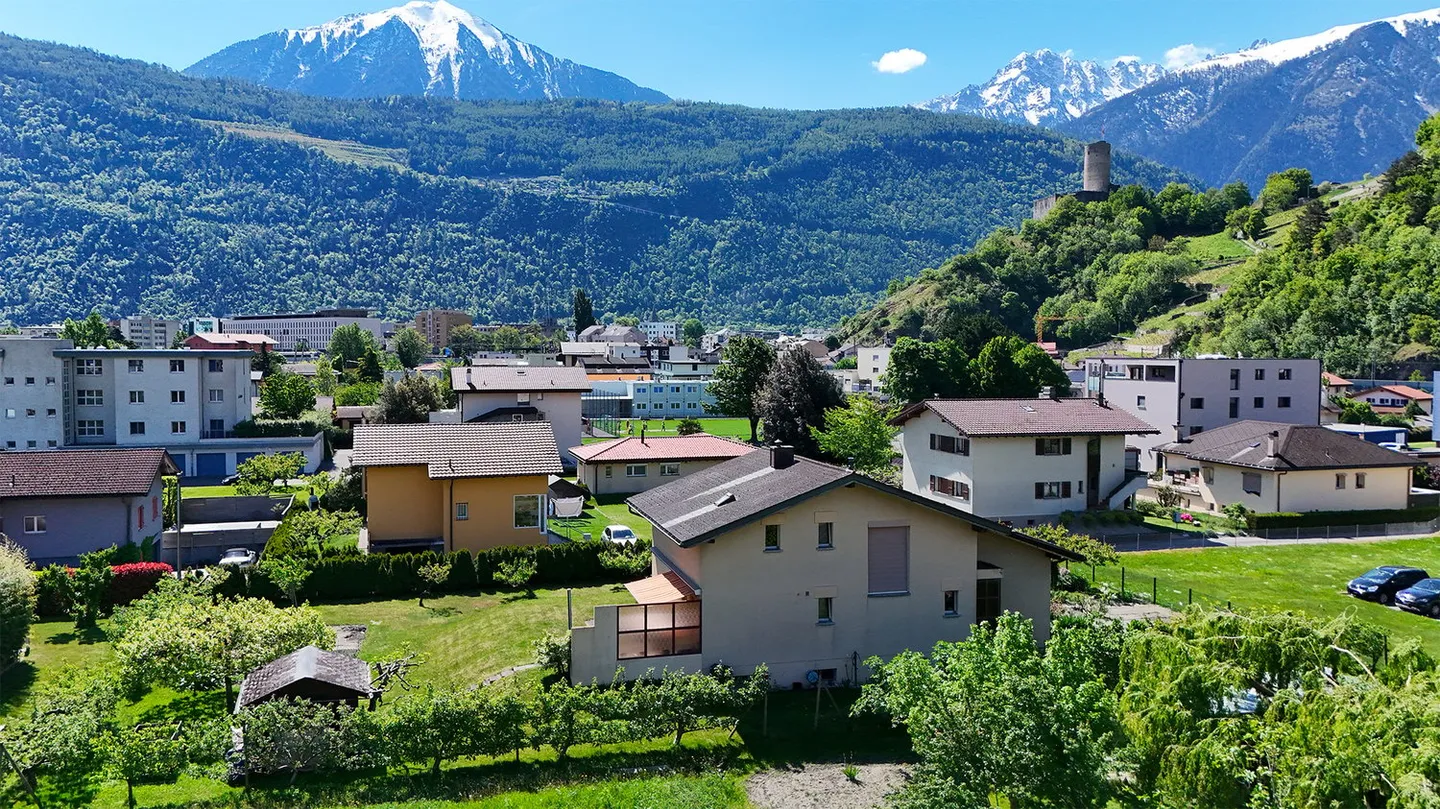 Modern Apartment in Martigny - Photo 5 of 8