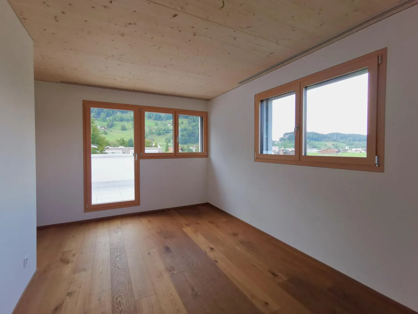 Appartamento mansardato elegante di 2,5 stanze con terrazze spaziose - Foto 5 di 11