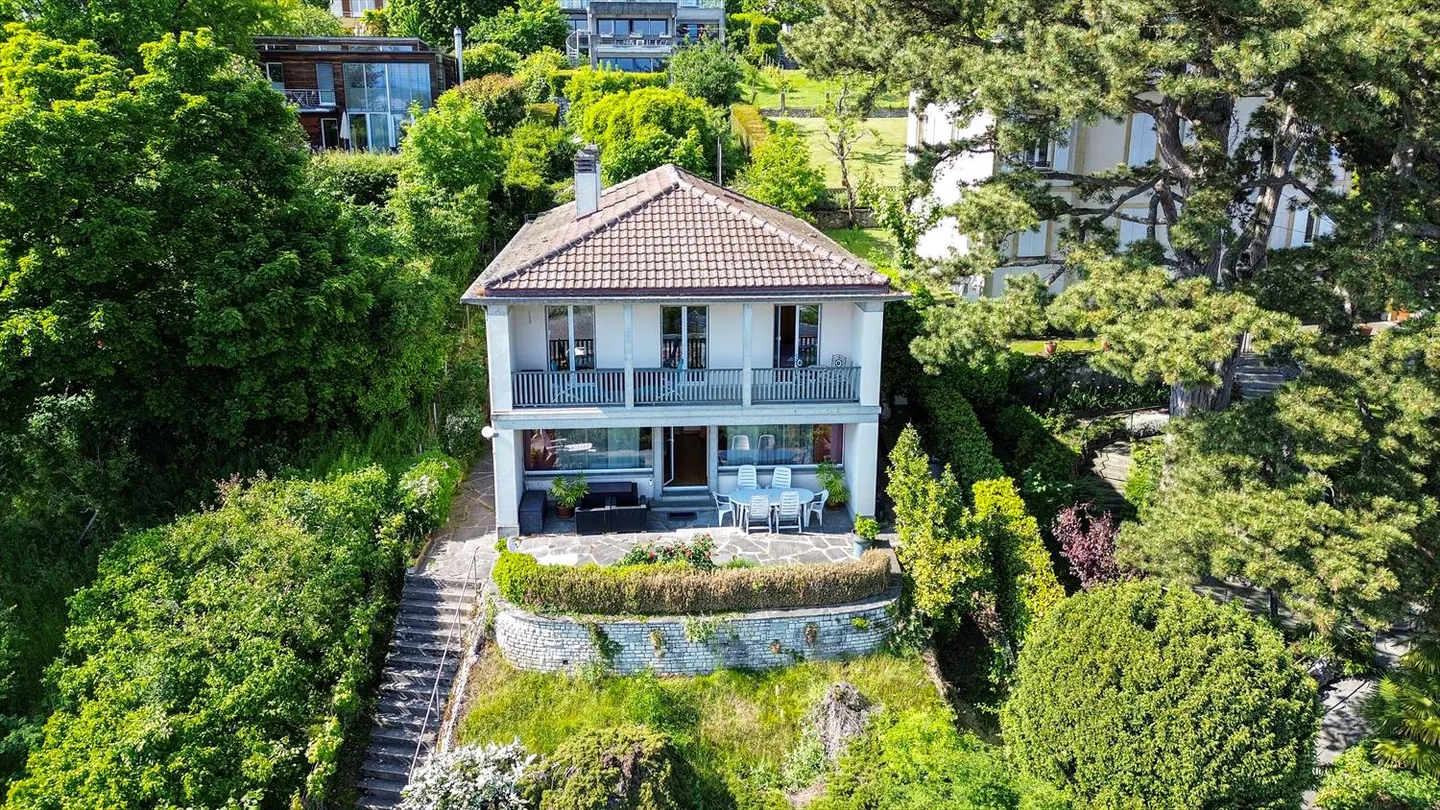 Villa 7.5 pièces - Photo 1 sur 10