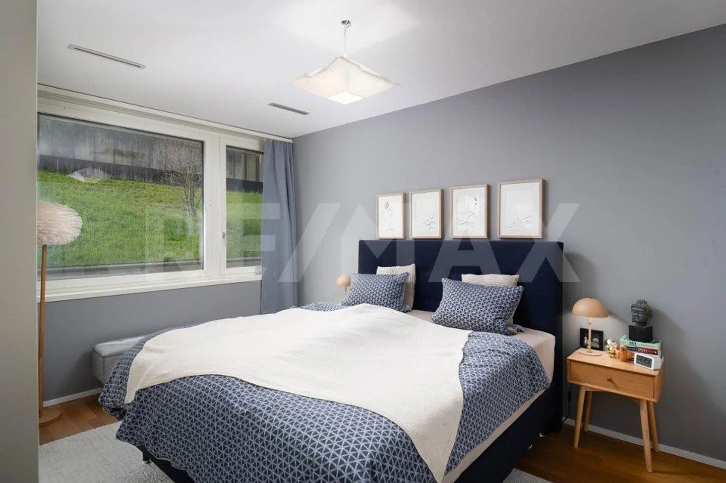 Design incontra la posizione - Appartamento Minergie di 3,5 stanze con vista lago e due loggie - Foto 7 di 13