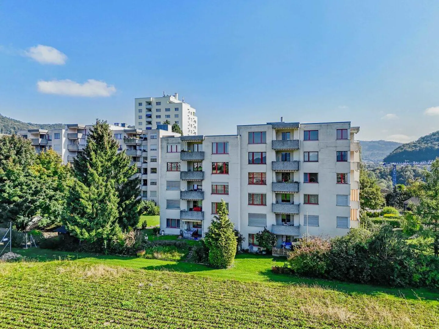 Oberste Etage mit Limmatblick - Foto 1 von 11