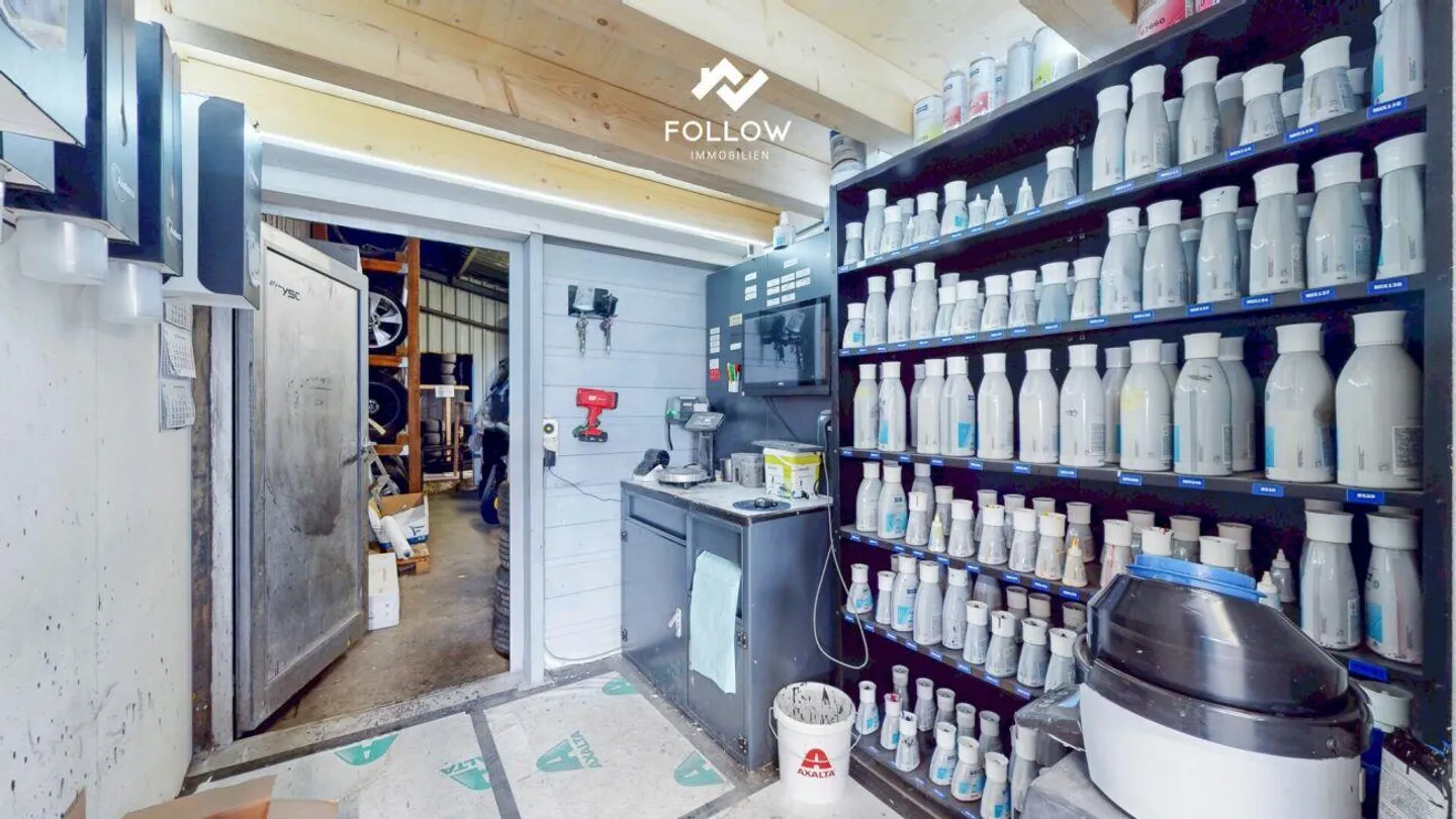 Qui cresce la tua azienda: Hall commerciale funzionale con molto spazio - Foto 15 di 16