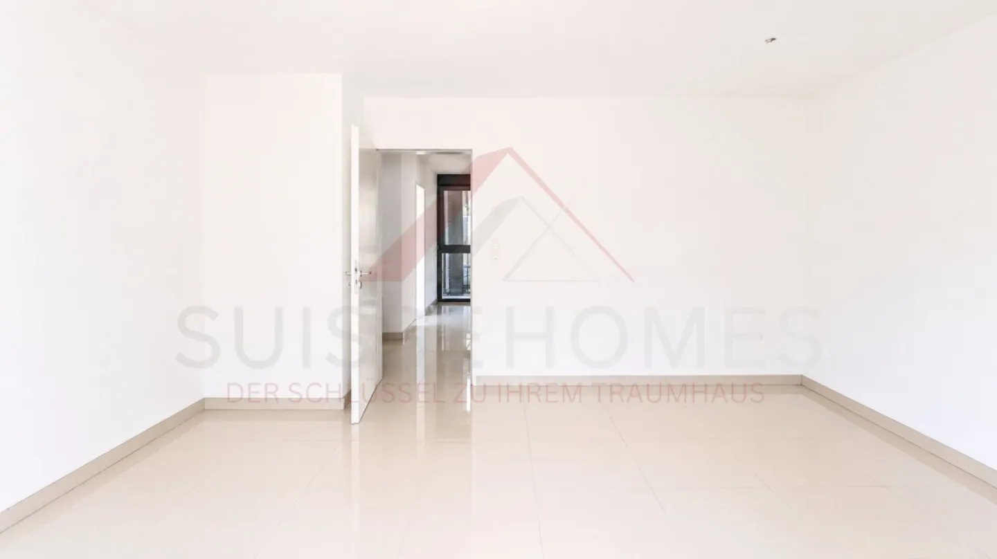 150 m² Superficie Abitabile Lorda | Luminoso appartamento di 4.5 stanze con 2 balconi e ascensore - Foto 12 di 20