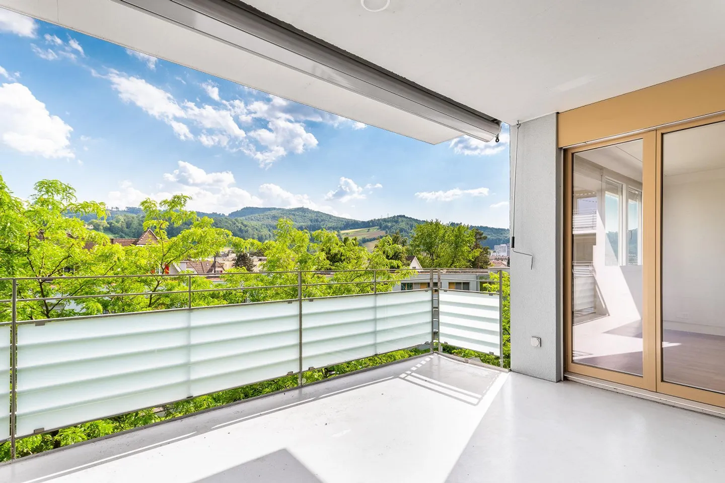 Attraente appartamento di 3.5 locali alla stazione di Pratteln - Foto 10 di 10