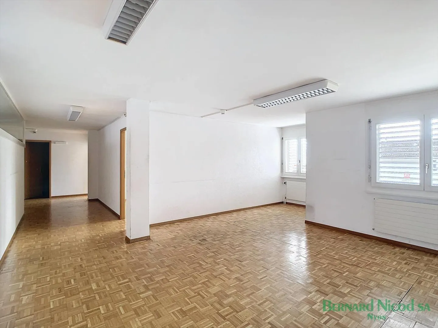 Uffici di 300 m2 idealmente situati - Foto 1 di 6