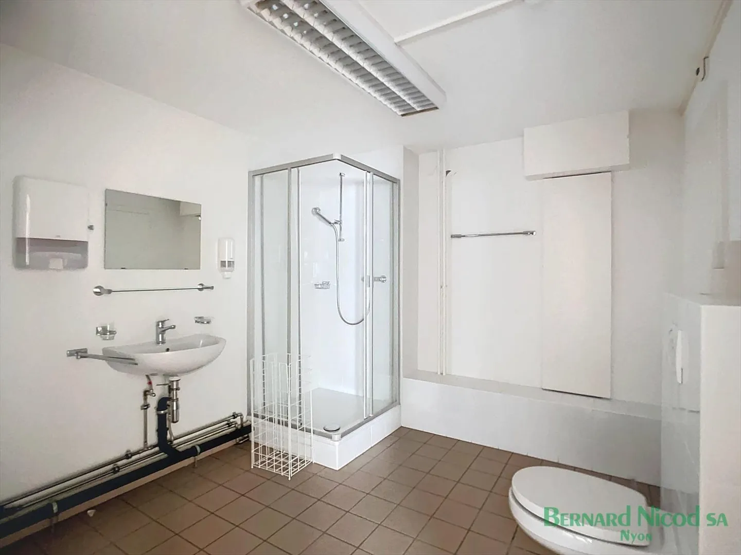 Uffici di 300 m2 idealmente situati - Foto 4 di 6