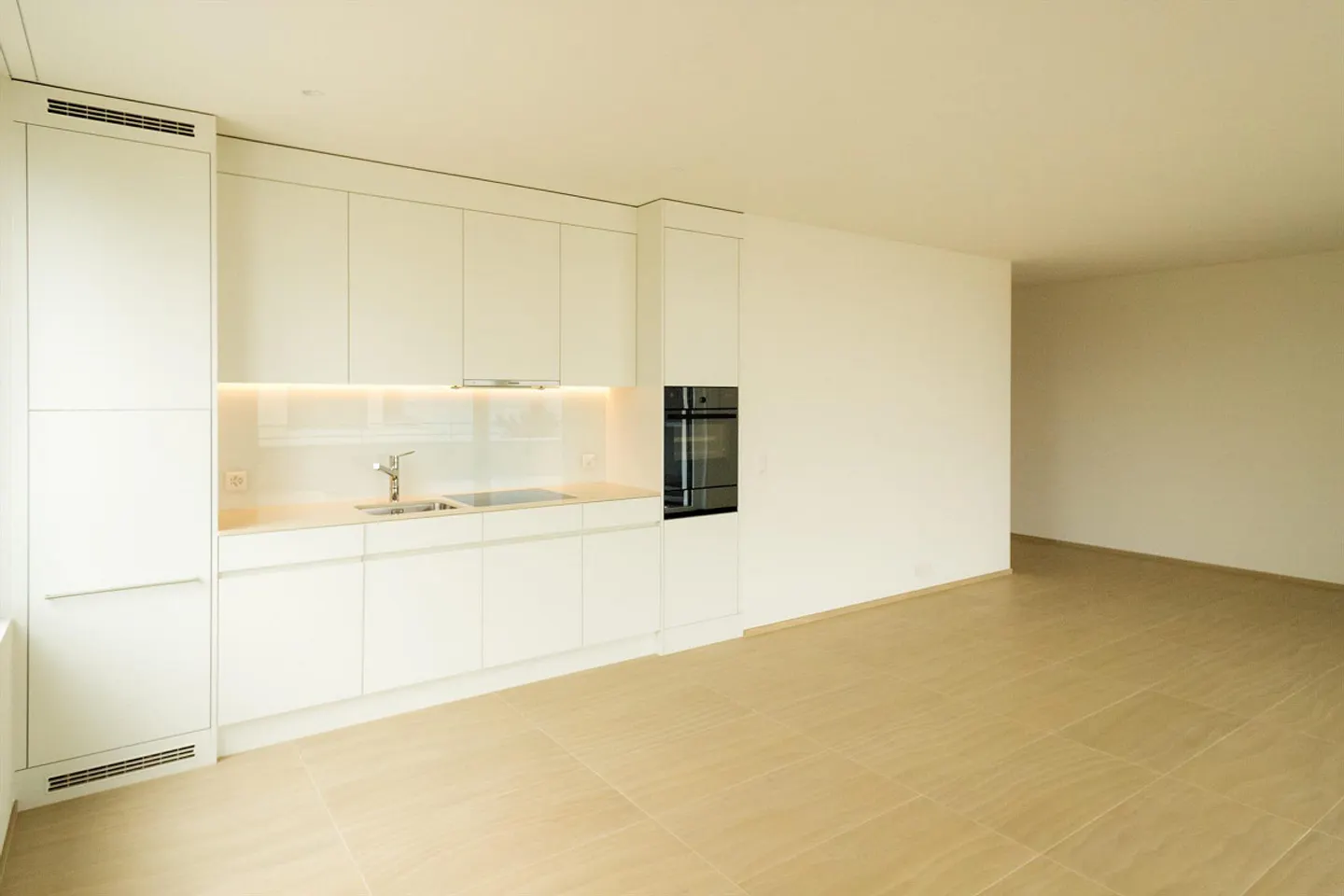 Moderne 2.5-Zimmerwohnung in Zug - Foto 1 di 9