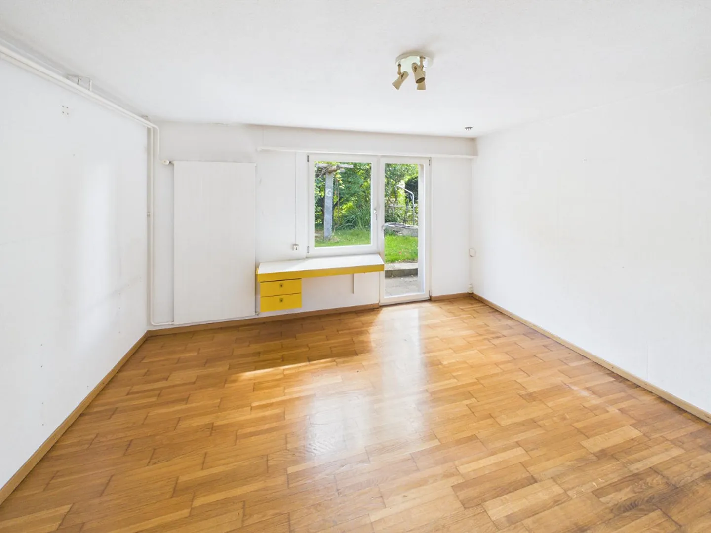 Charmantes Freistehendes Einfamilienhaus - Foto 8 von 18