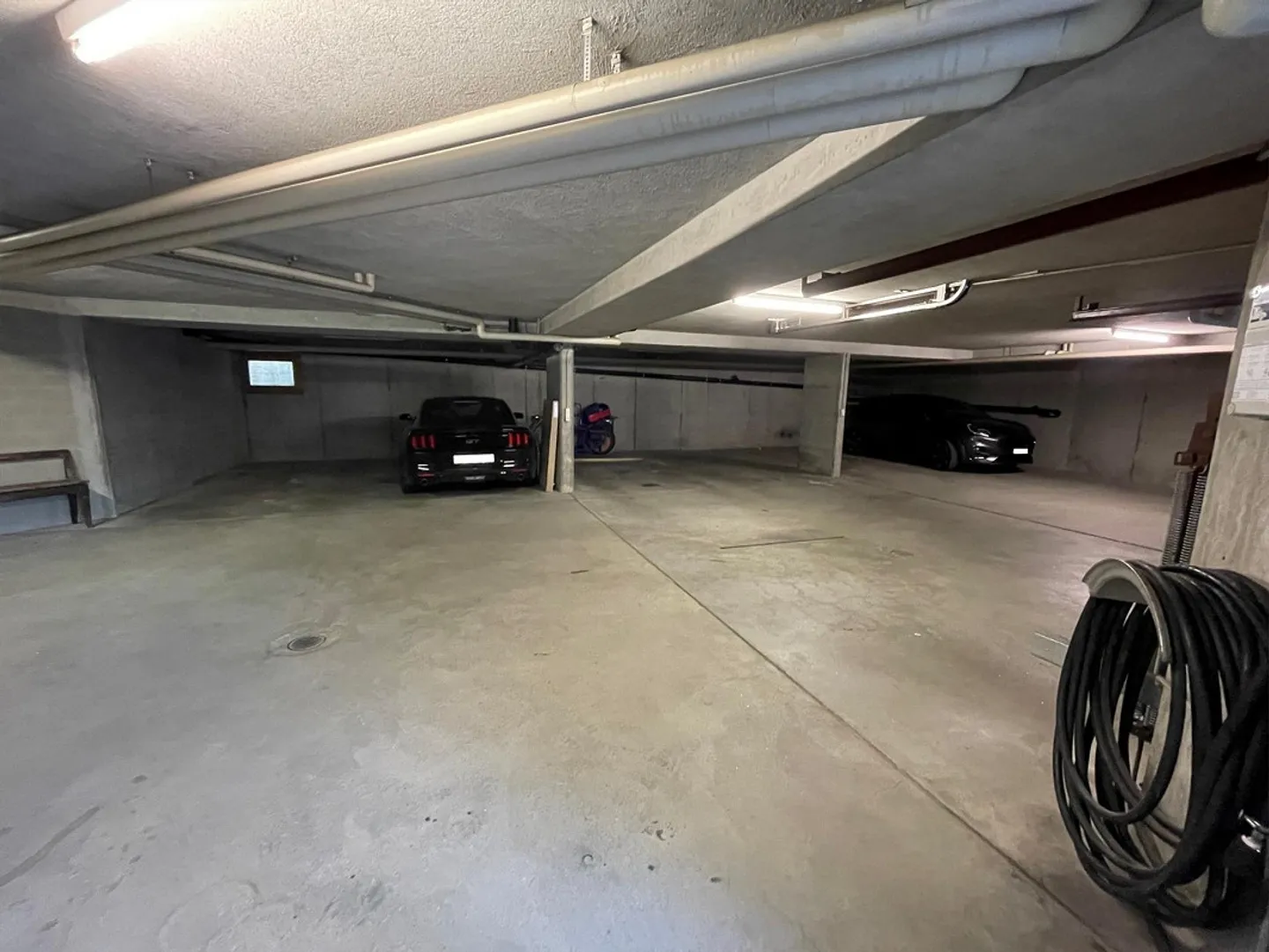 Parkplatz in Teufen - Foto 1 von 3