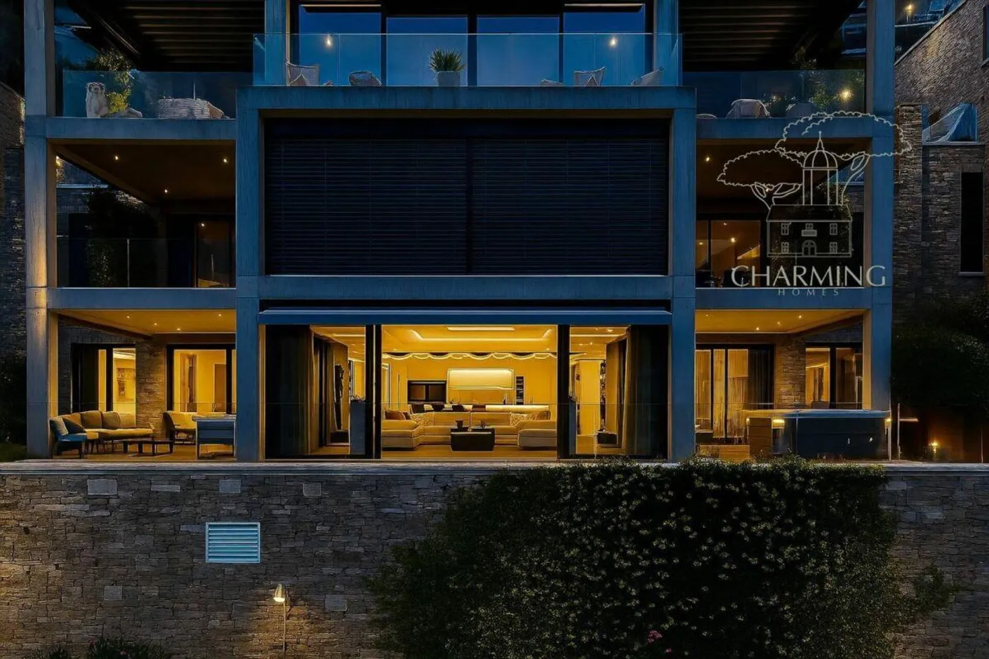The Golden Hour - Design Apartment with Private Spa and Garden - Photo 7 of 10