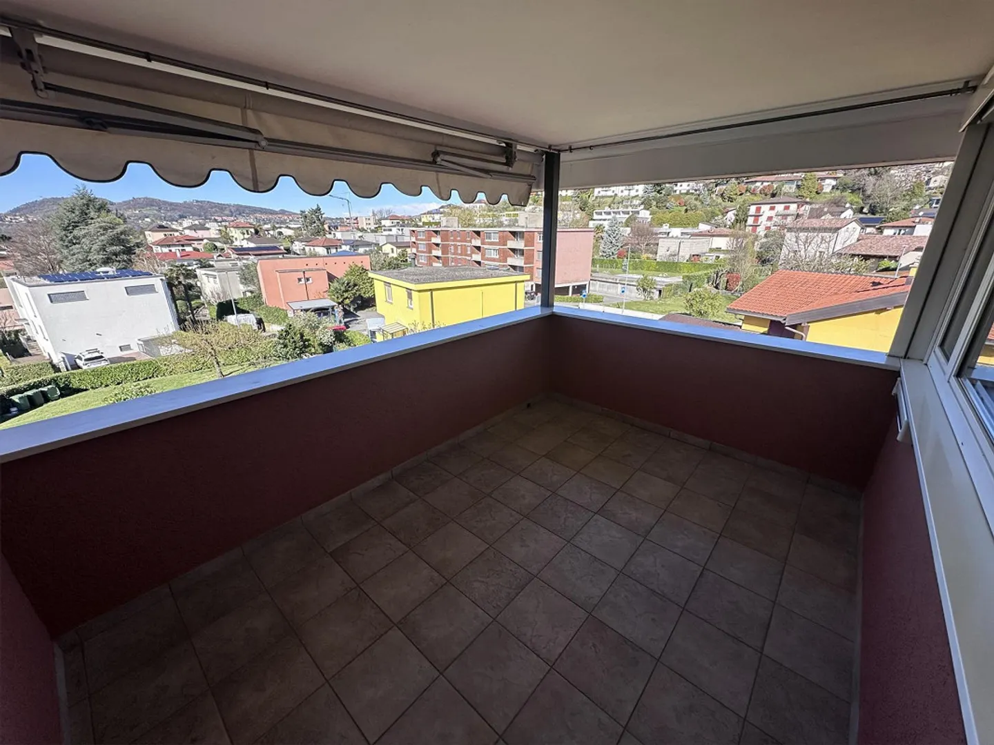 Penthouse Elegante con Piscina - Foto 12 di 13