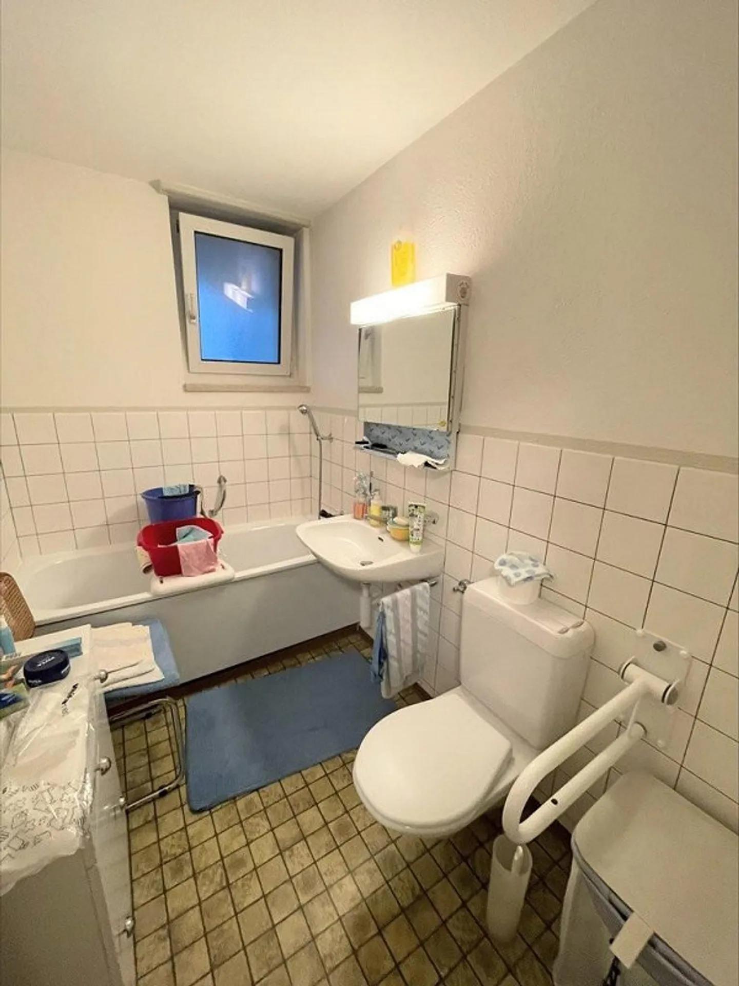 Sunny, spacious apartment - near Kreuzbleiche - Photo 4 of 9