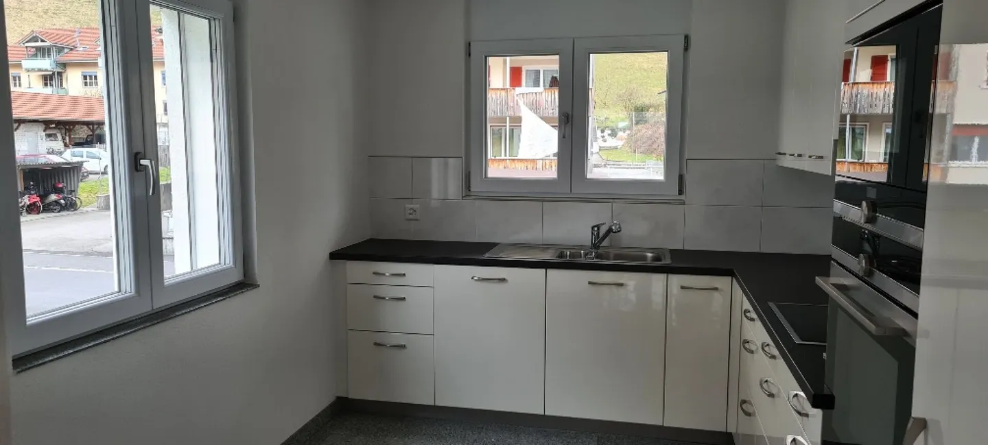 Appartement 3.5 pièces 1er étage dans le beau Krauchthal - Photo 3 sur 9
