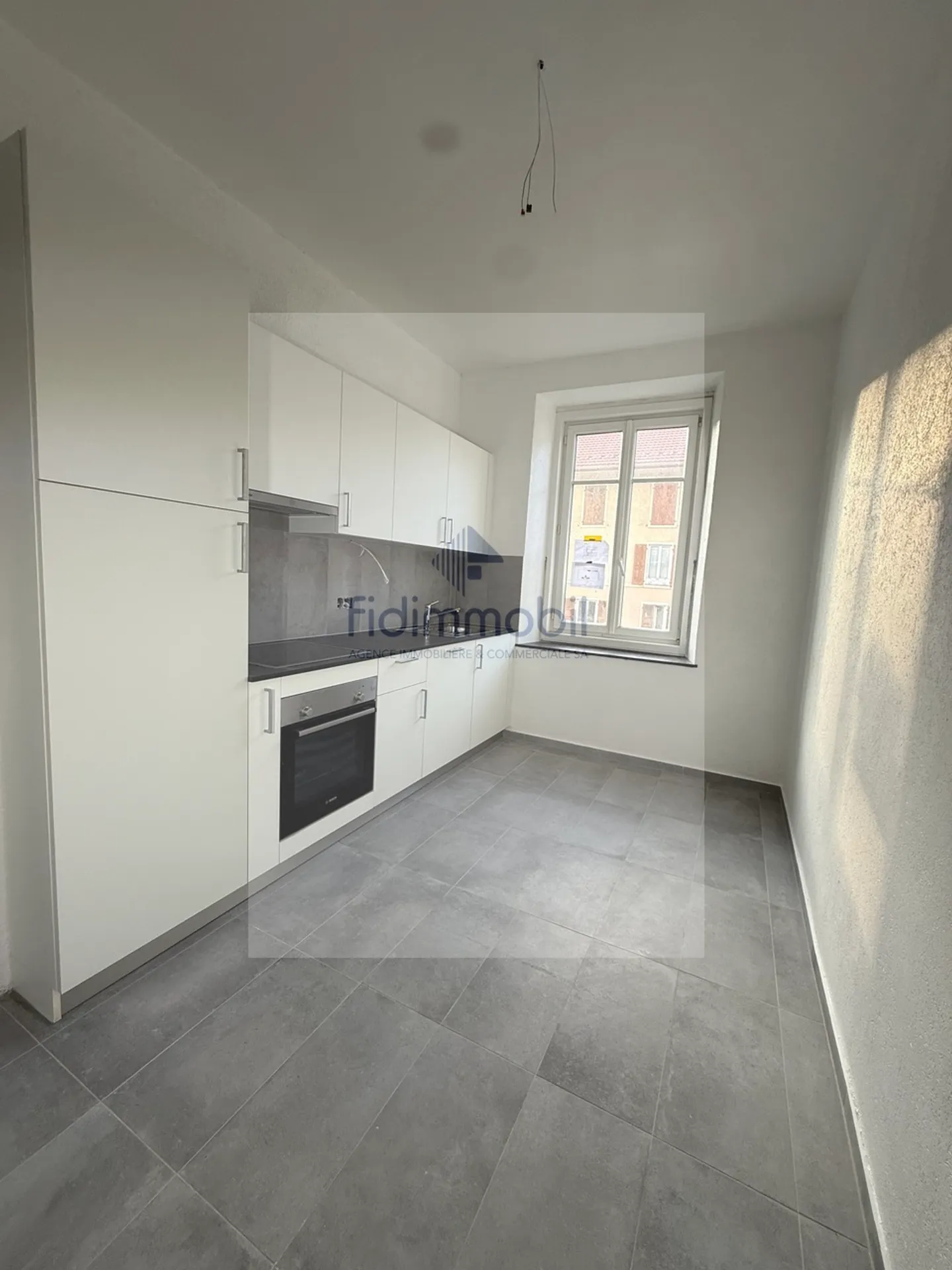 Charming 3-Room Apartment - Photo 1 of 5