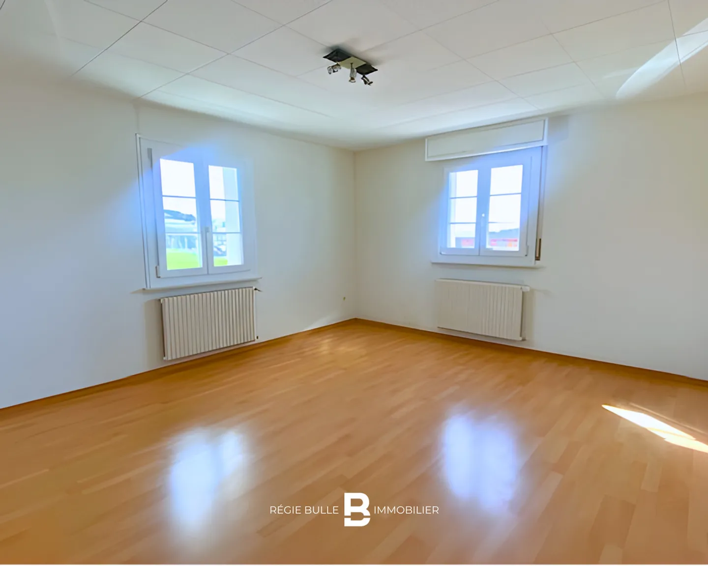 Ursy - Incantevole appartamento di 3 stanze in affitto - Foto 1 di 7