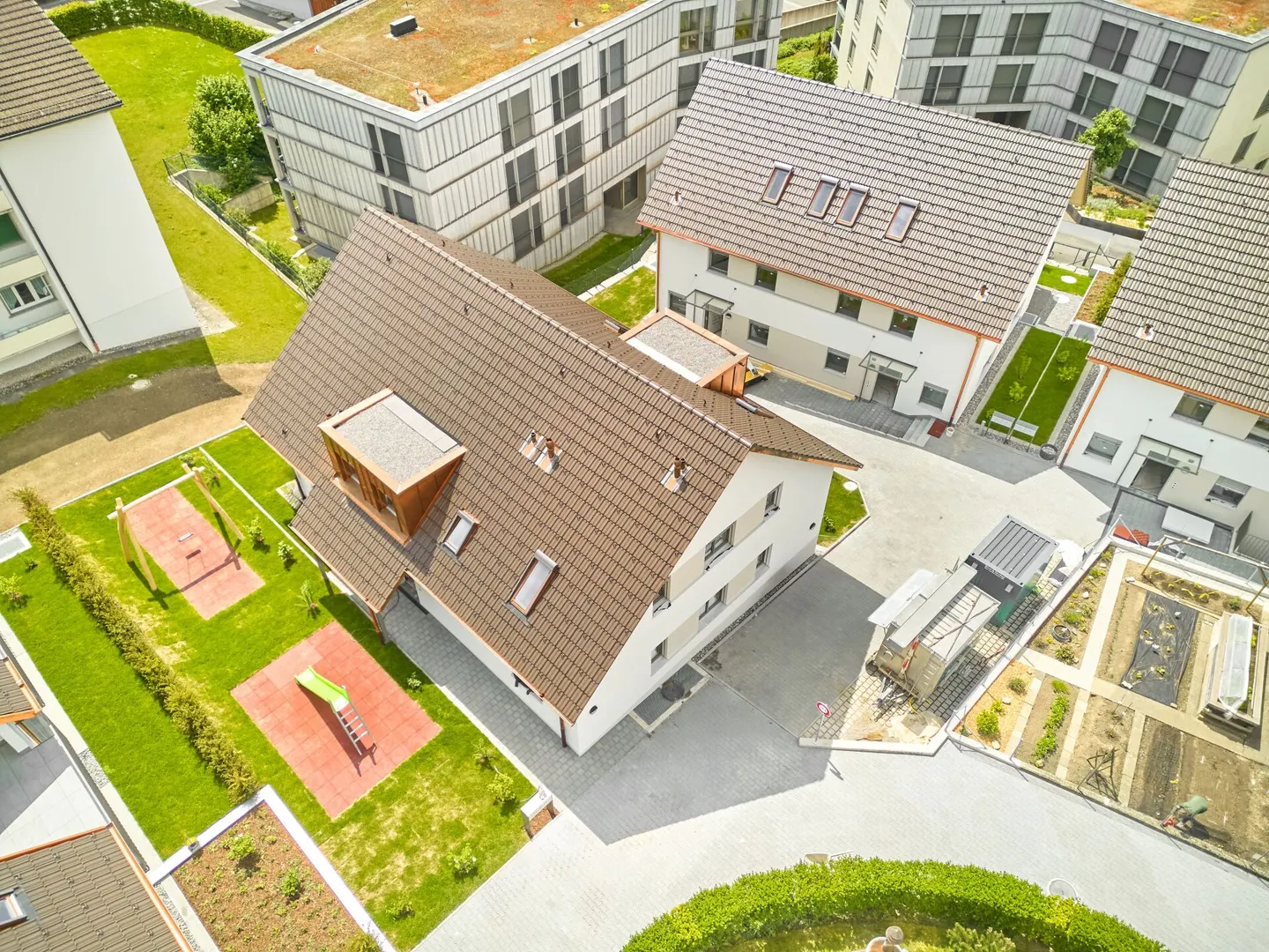 Maison double de 6 1/2 pièces avec surface de terrain utilisable - Photo 11 sur 20