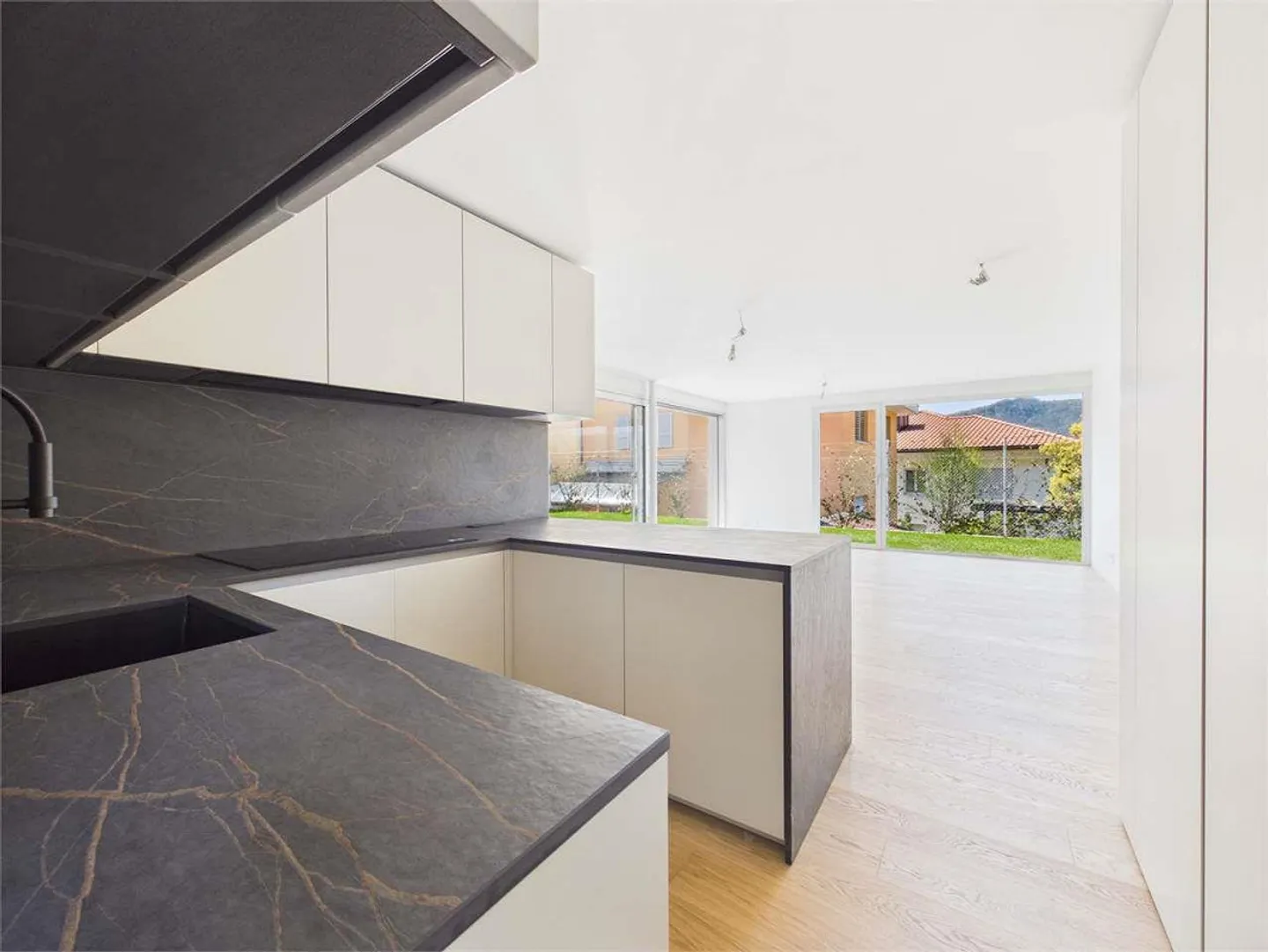 Moderne neu gebaute Villen in Cadro - Foto 6 von 13