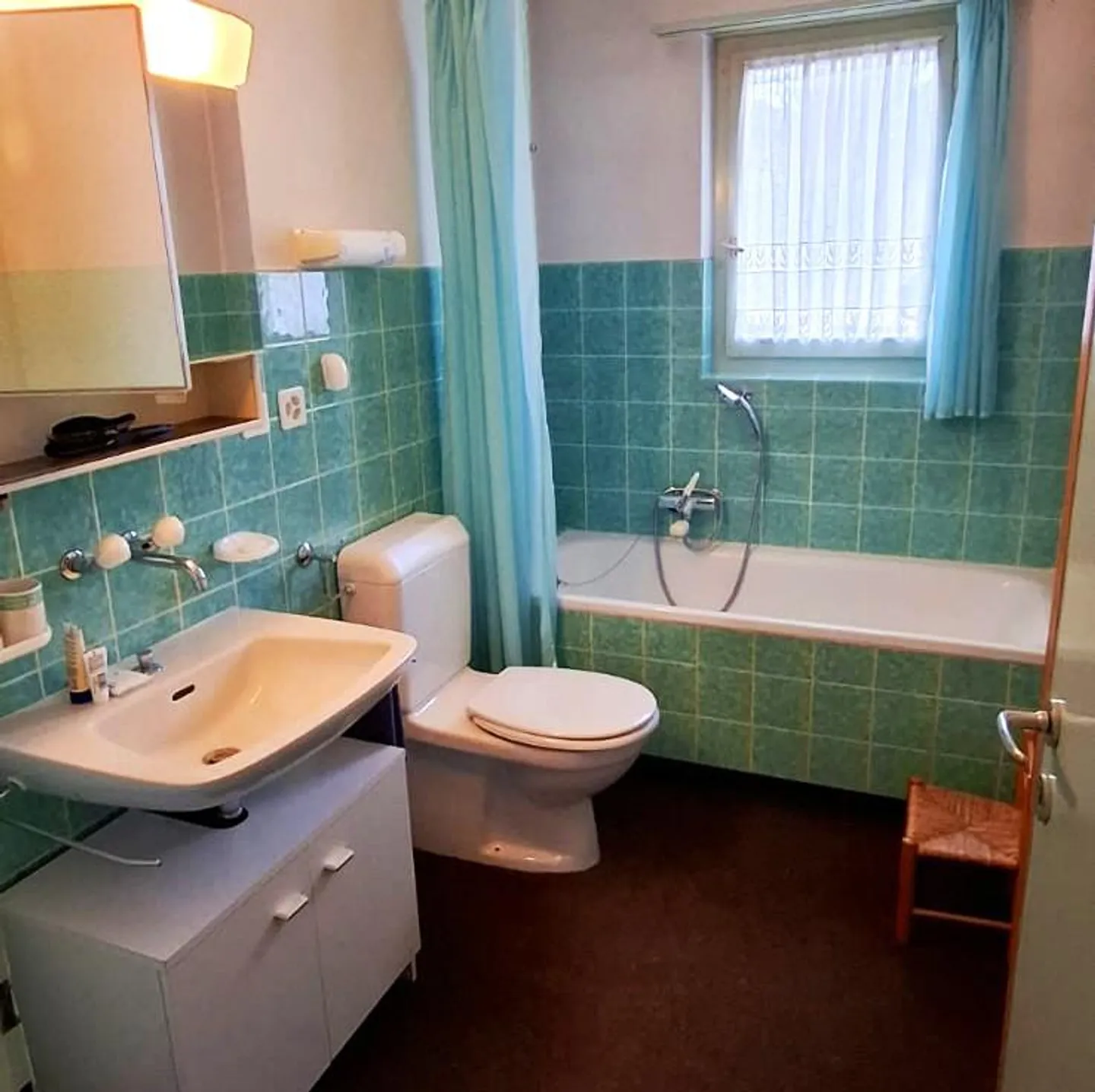 Two-family house on the sunny side of Gränichen - Photo 5 of 9