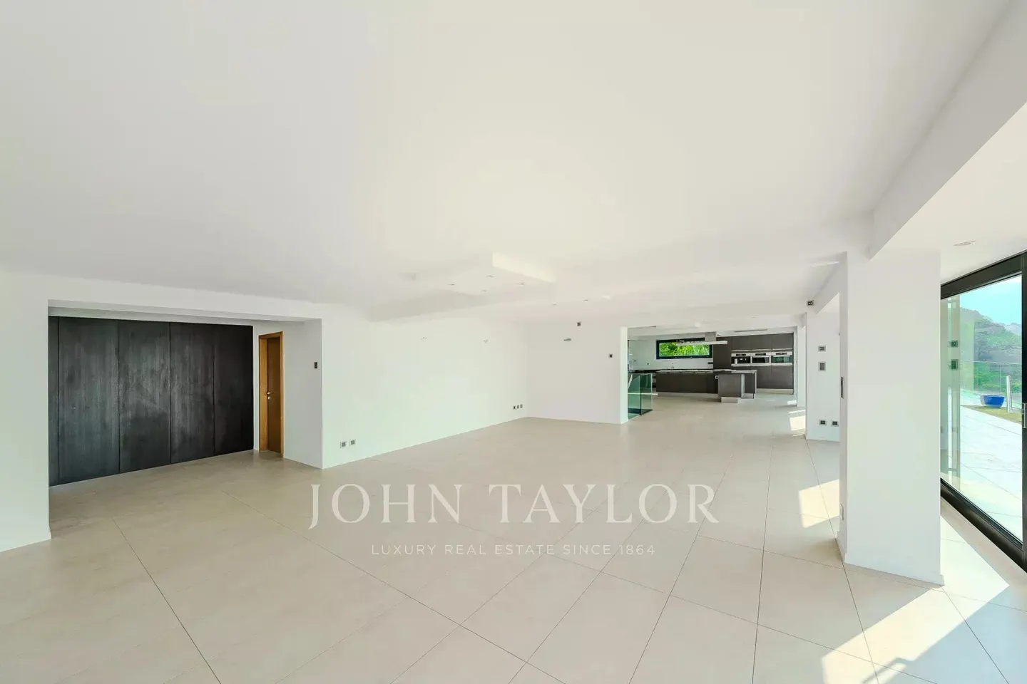 Stupenda Villa con Vista Lago - Foto 6 di 22