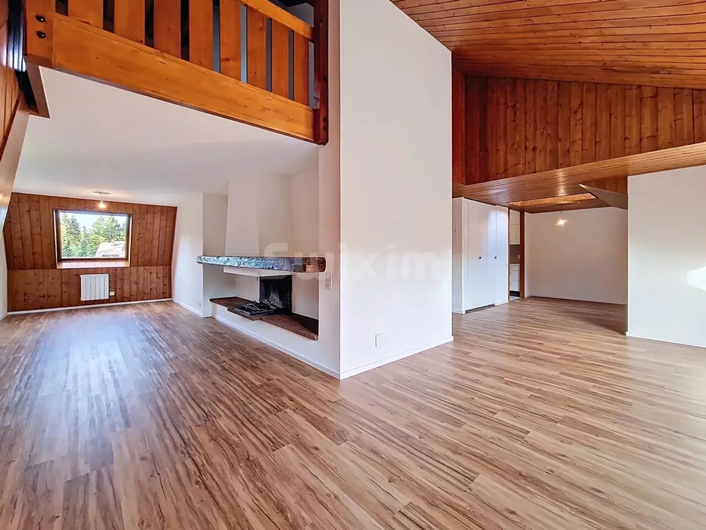 Spacious, completely renovated duplex apartment of 145 m². - Photo 1 of 11