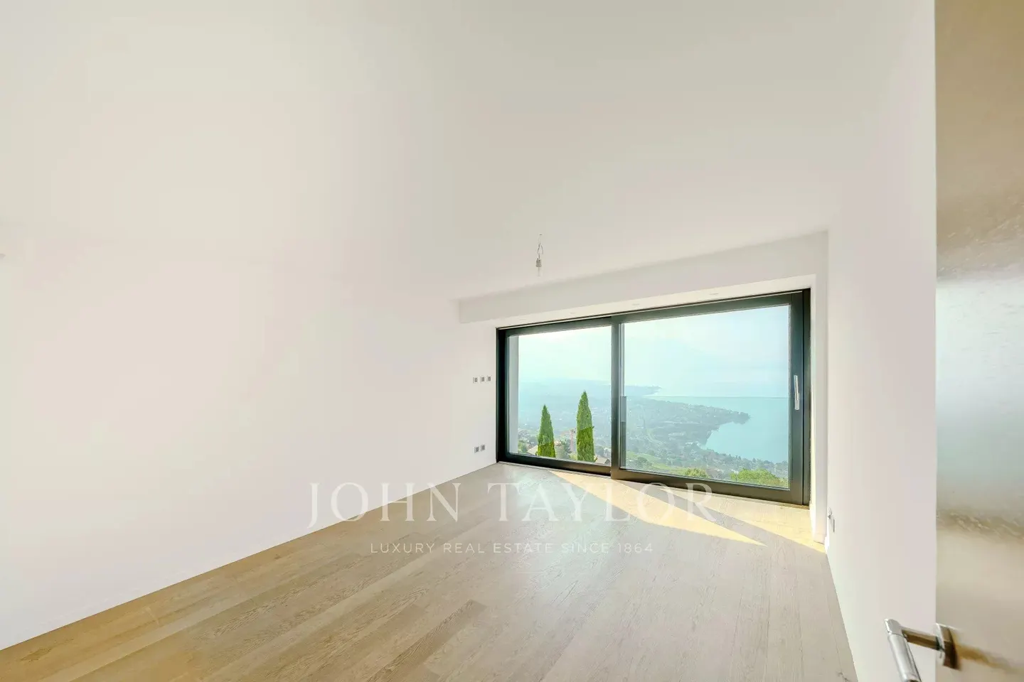 Stupenda Villa con Vista Lago - Foto 12 di 22
